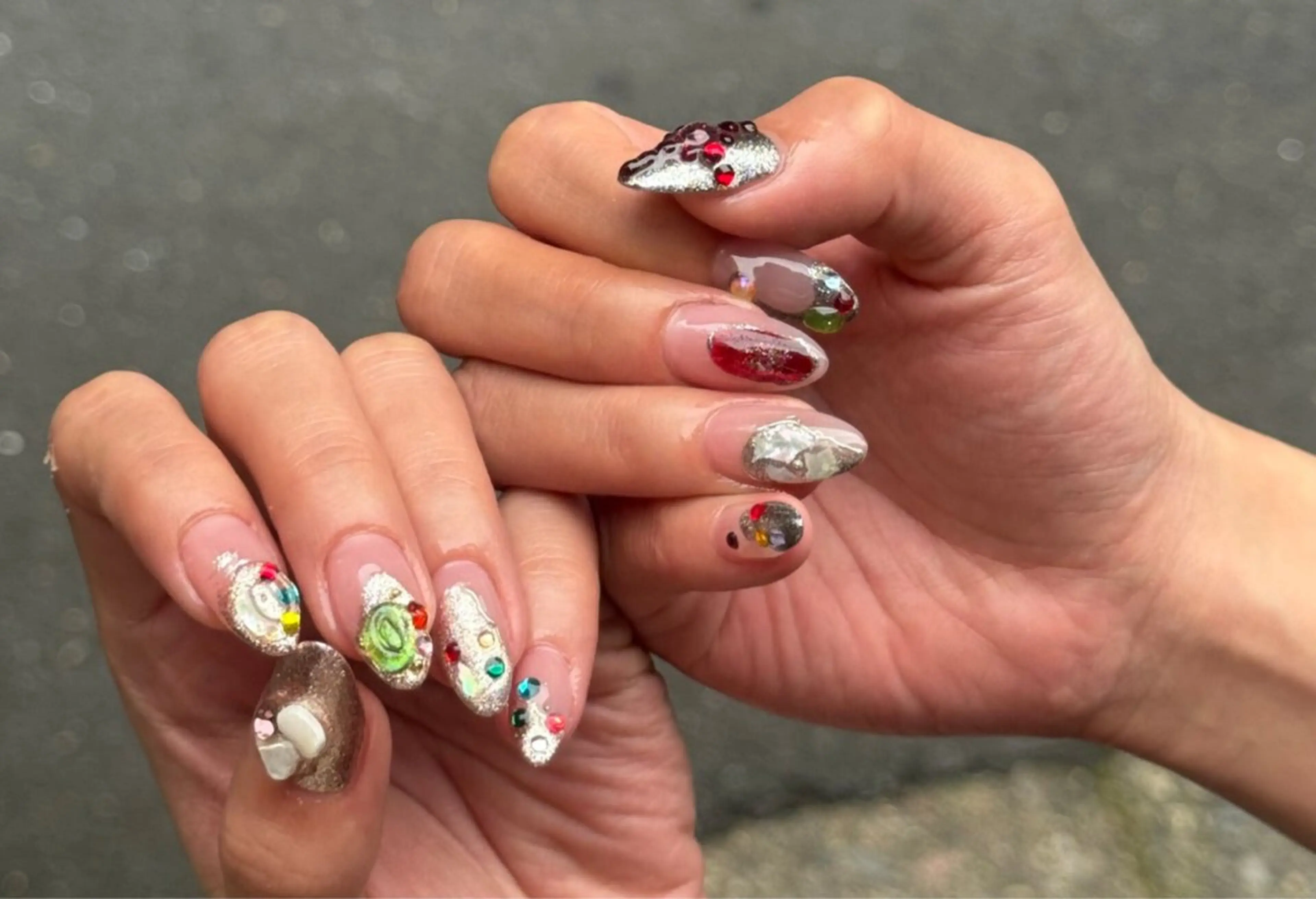 ネイル アートネイル オーロラネイル チークネイル フレンチネイル ガラスフレンチ 🎀🎀YooLi Nail Salonのネイルデザイン
