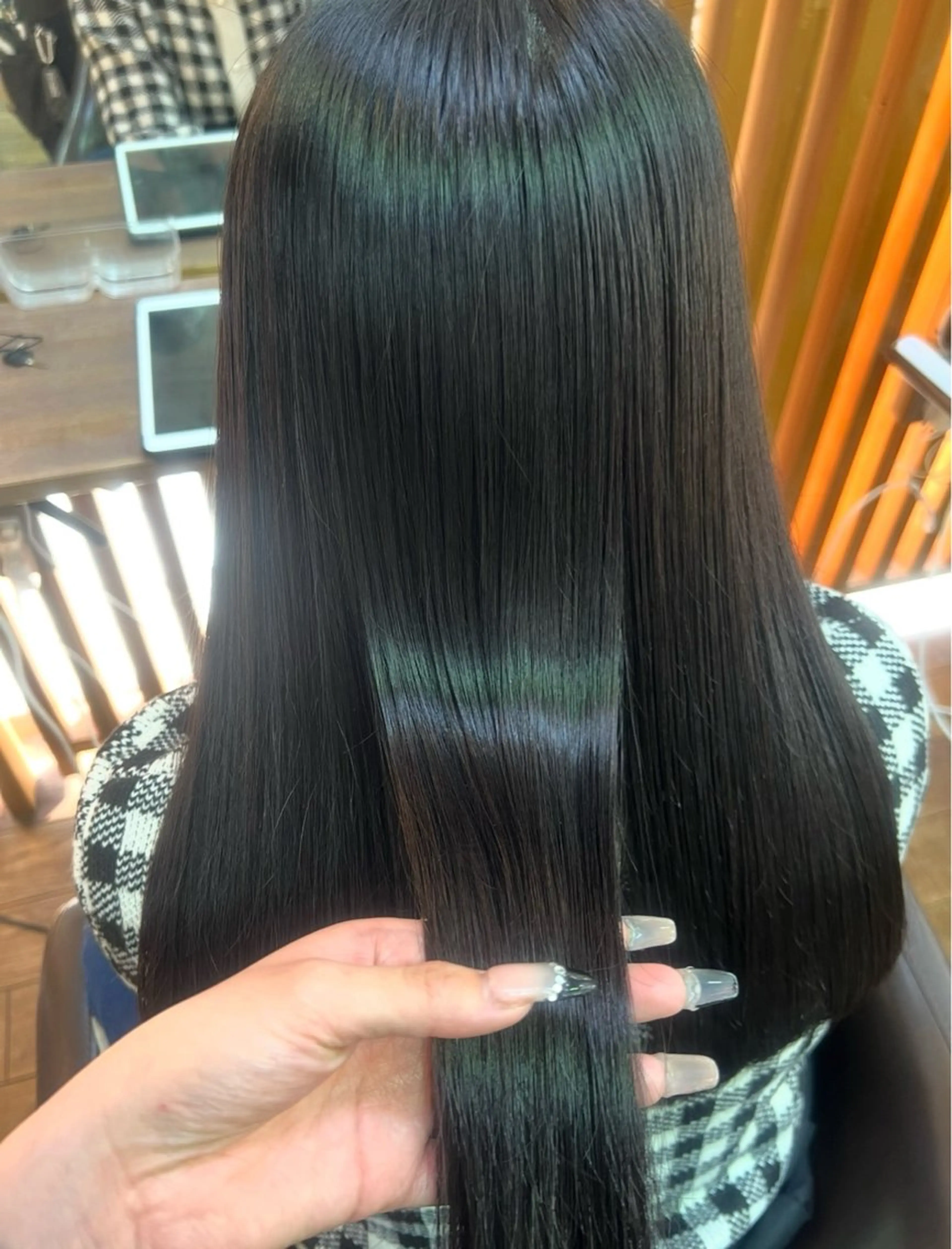 ロング カット 縮毛矯正 トリートメント 菅野 杏実のヘアスタイル