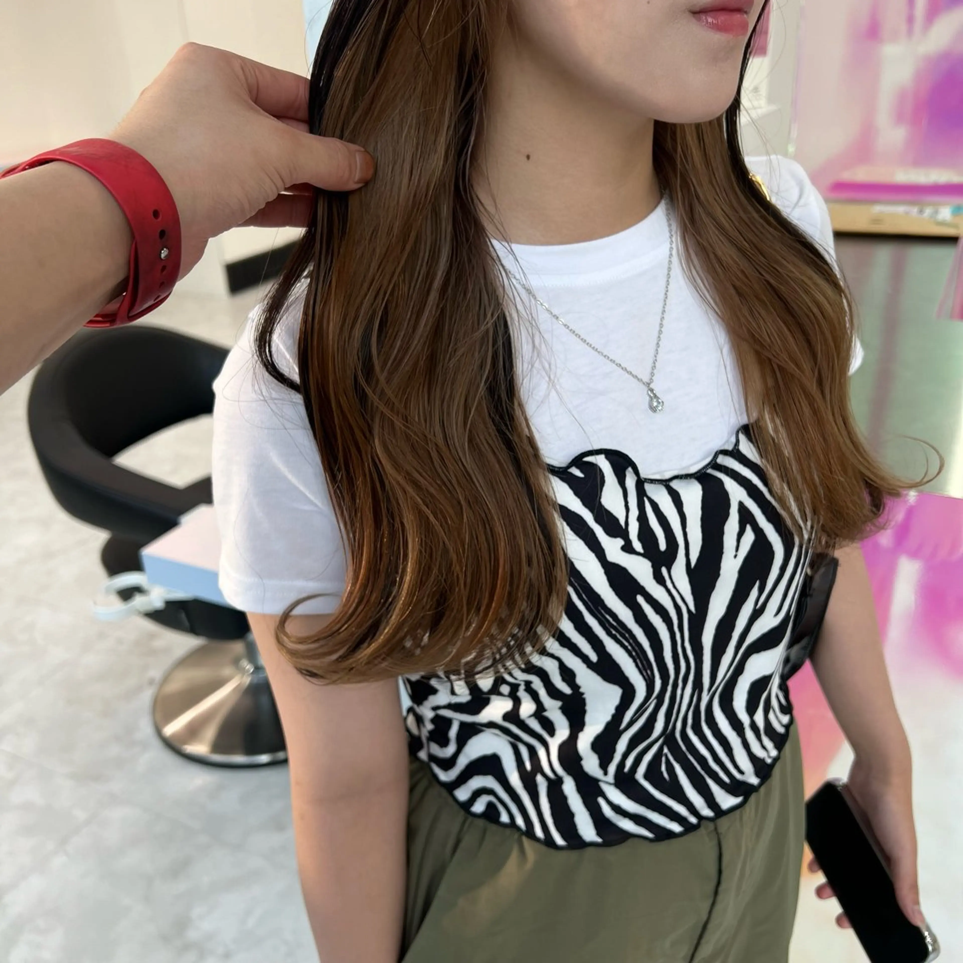 ロング カラー ヘアカラー トリートメント ヘッドスパ ヘアセット 韓国スタイル🇰🇷 トレンドレイヤー🪡のヘアスタイル