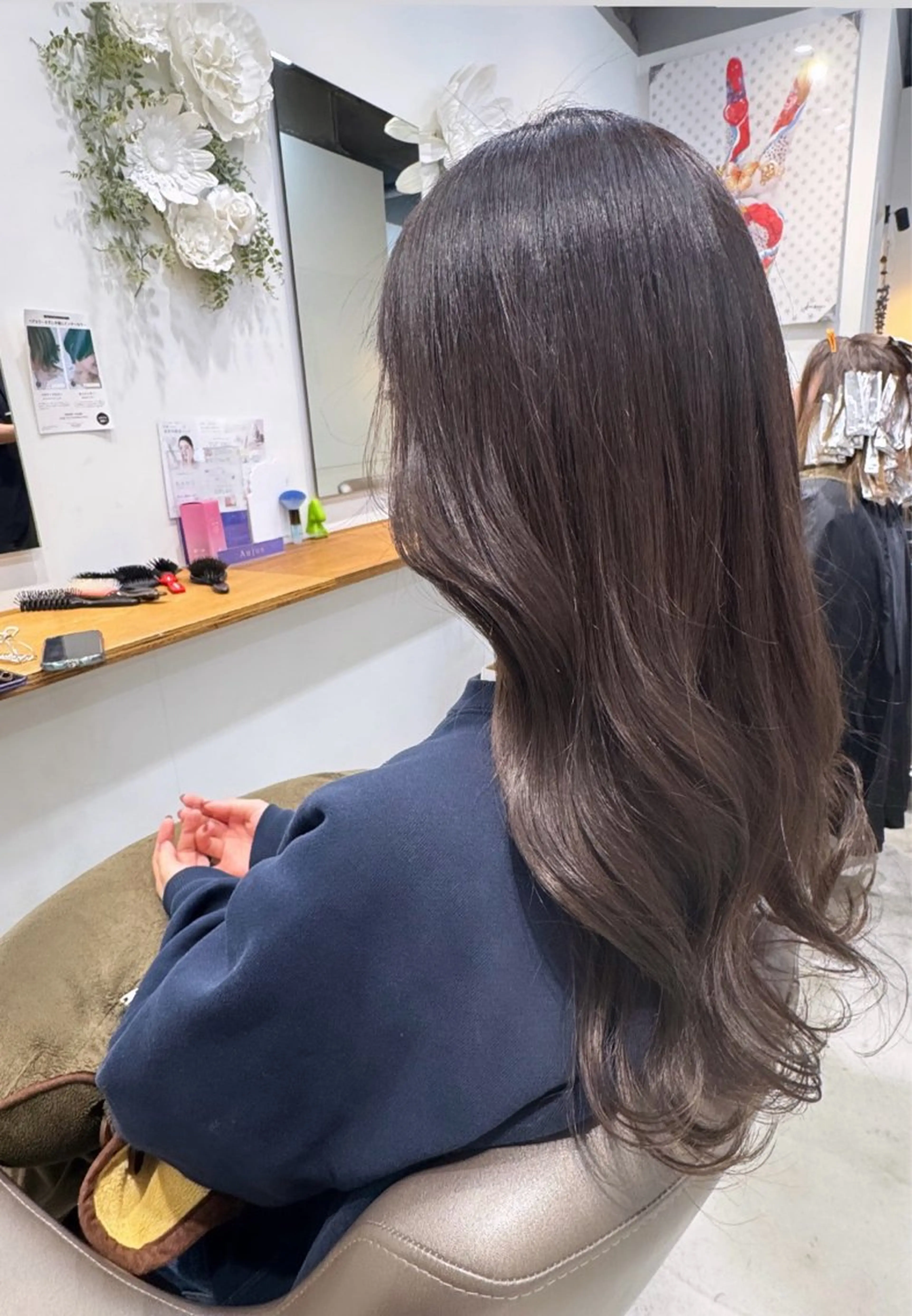 カラー ブラウンカラー 透明感カラー ヘアカラー HAIR LOUNGE Run Ways所属・Shiho 🦋 ／透明感カラーのヘアスタイル