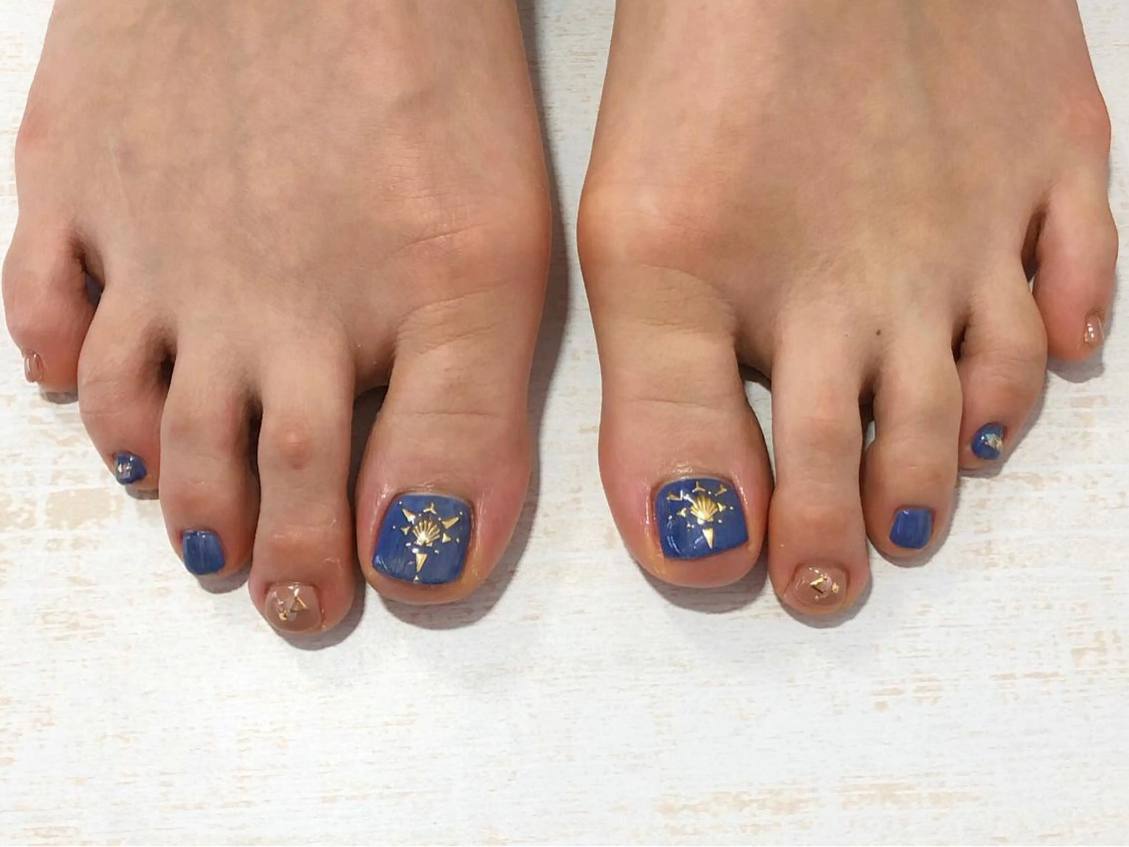 ネイル フットネイル 𖡼 yumenoのネイルデザイン