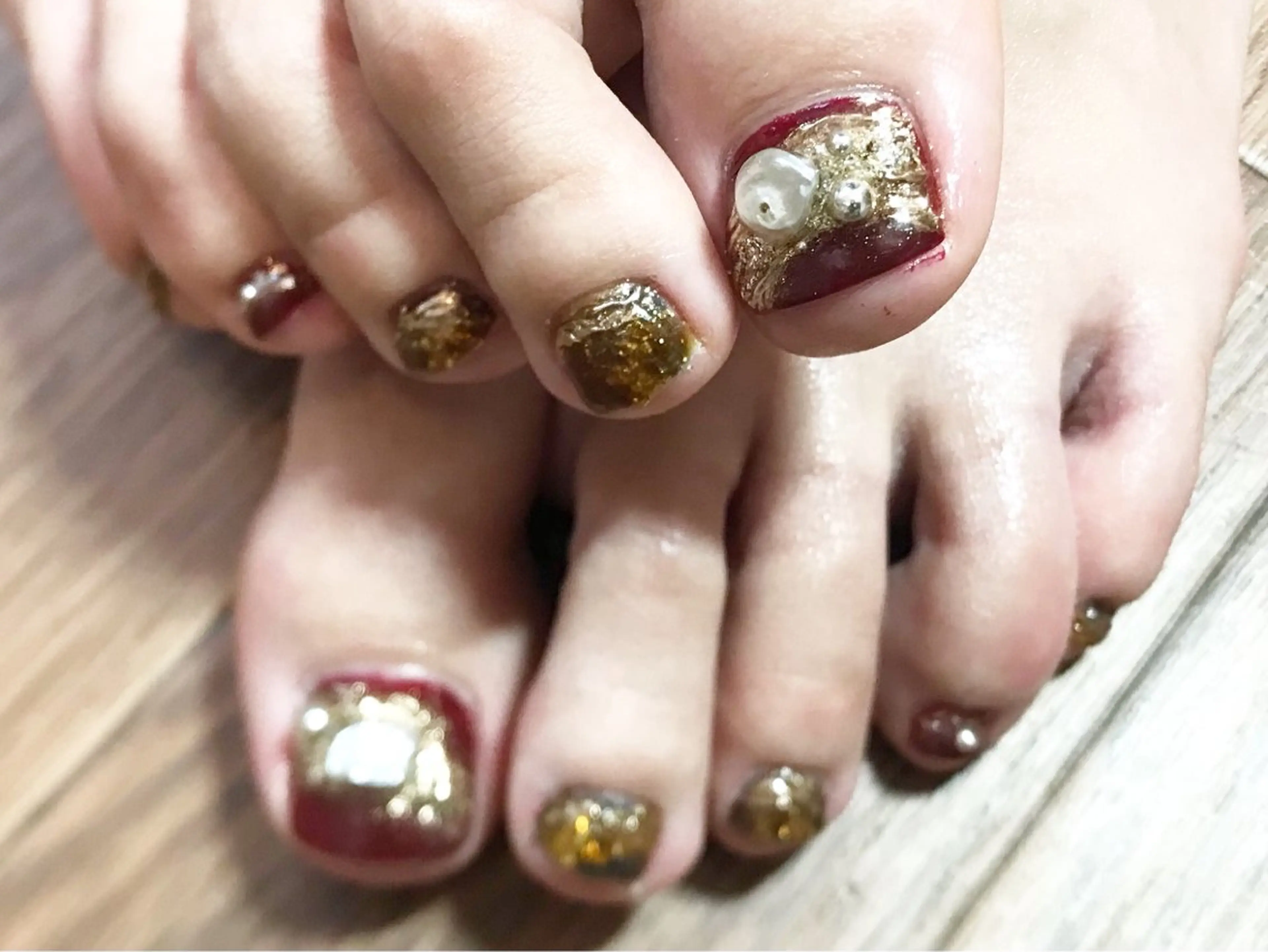 ネイル ボルドー フットネイル Nailist Missaのネイルデザイン