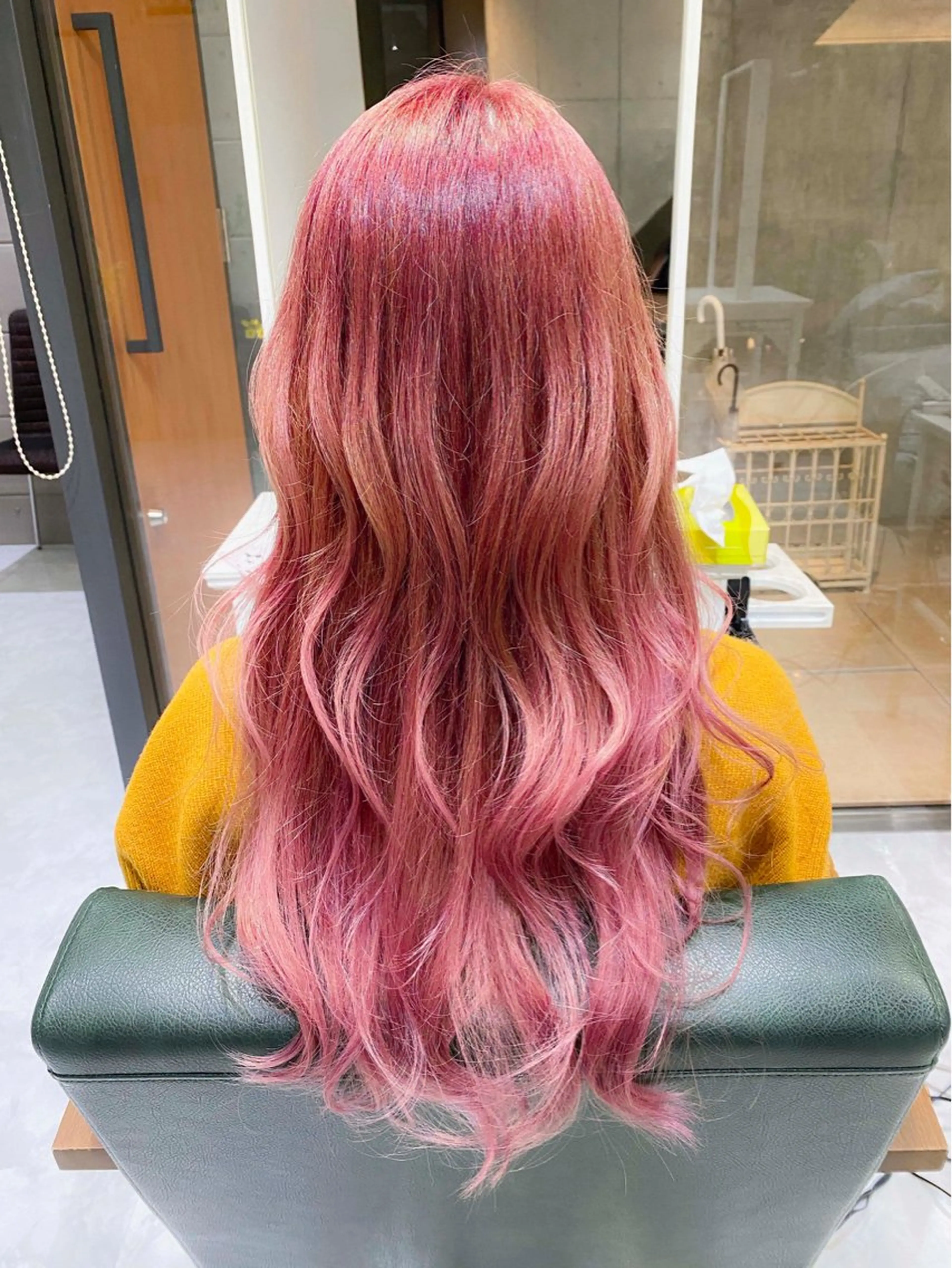 ロング カラー 𝐑𝐈𝐍𝐊𝐀 🐷🖤のヘアスタイル