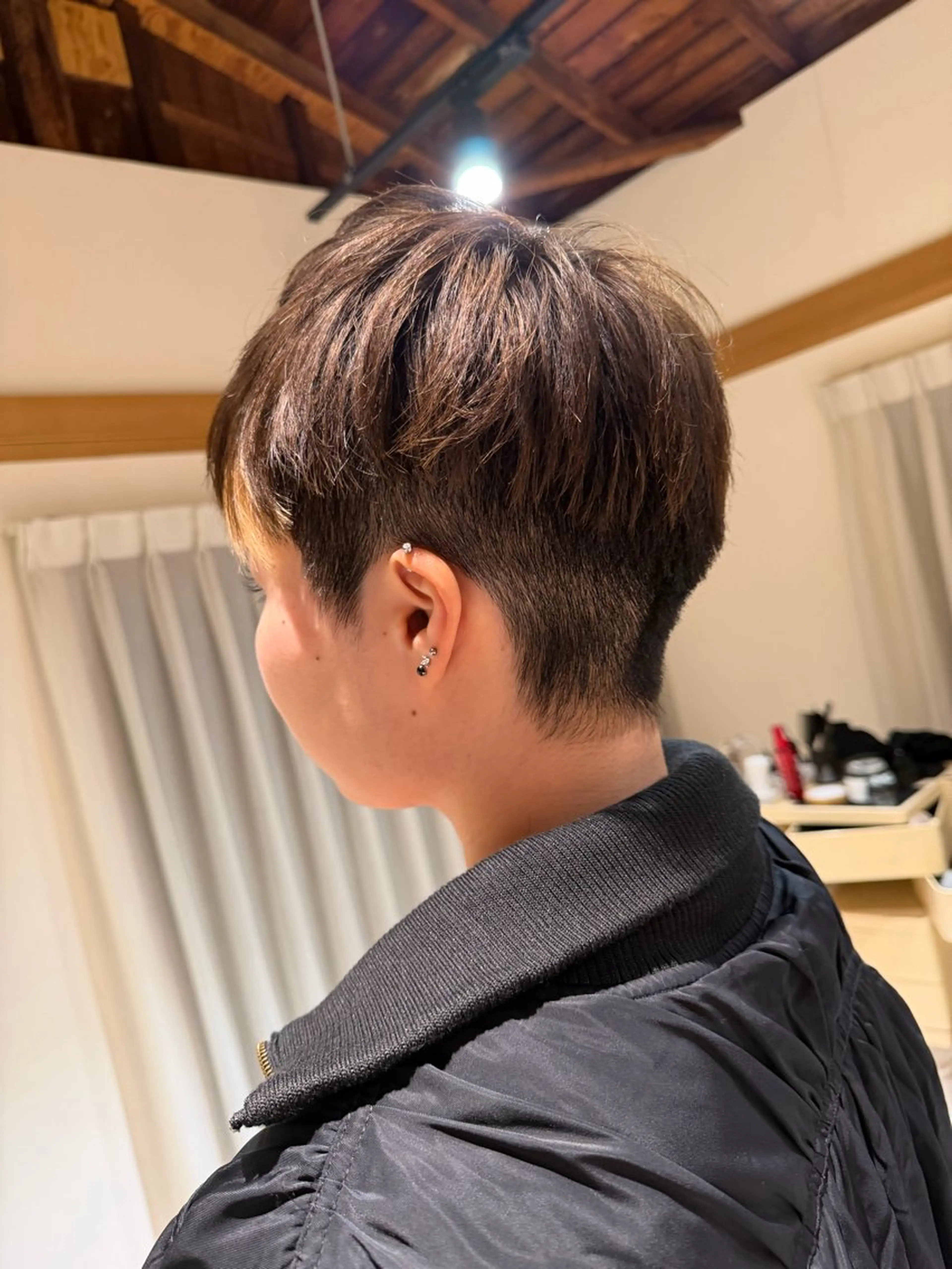 ショート ベリーショート ショートヘア BASK.所属・藤野 ひなのヘアスタイル