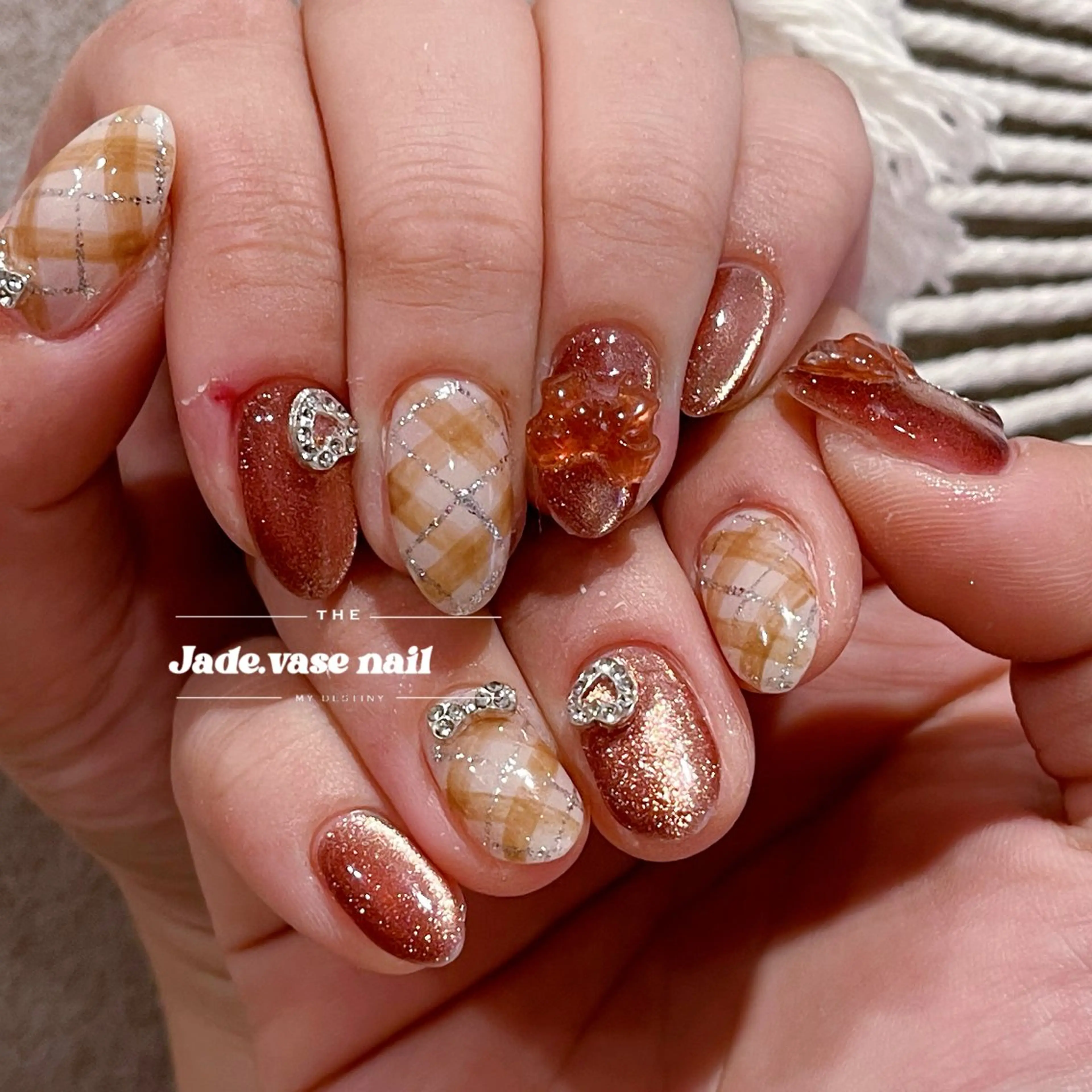 ネイル ハンドネイル ハンドケア ✰Jade.vase 銀座一丁目・東銀座のネイルデザイン