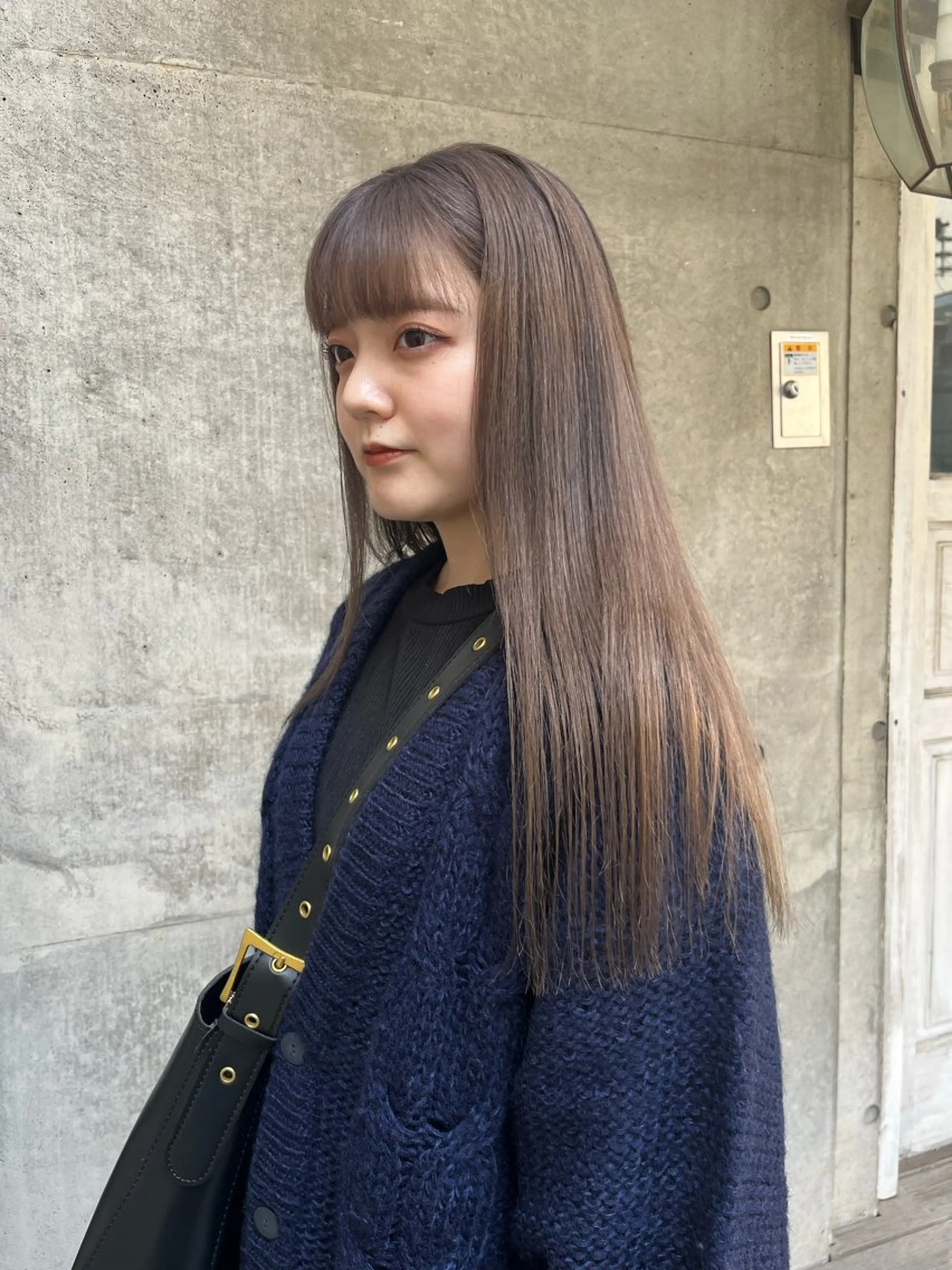 セミロング カラー ヘアカラー トリートメント ハイトーン/顔まわり レイヤー/YUKAのヘアスタイル