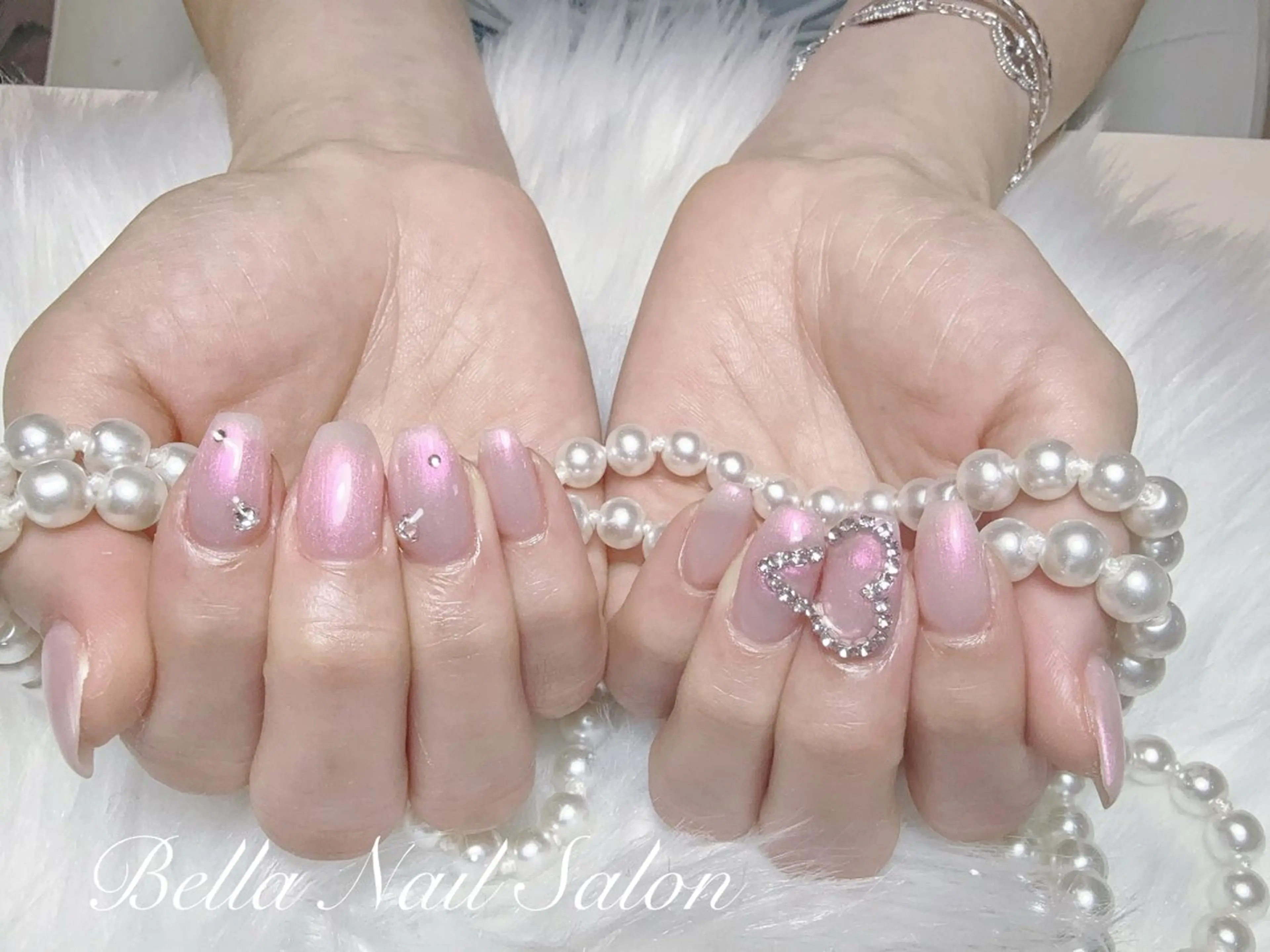 ネイル ハンドネイル Bella Nail Salonパラジェルのネイルデザイン