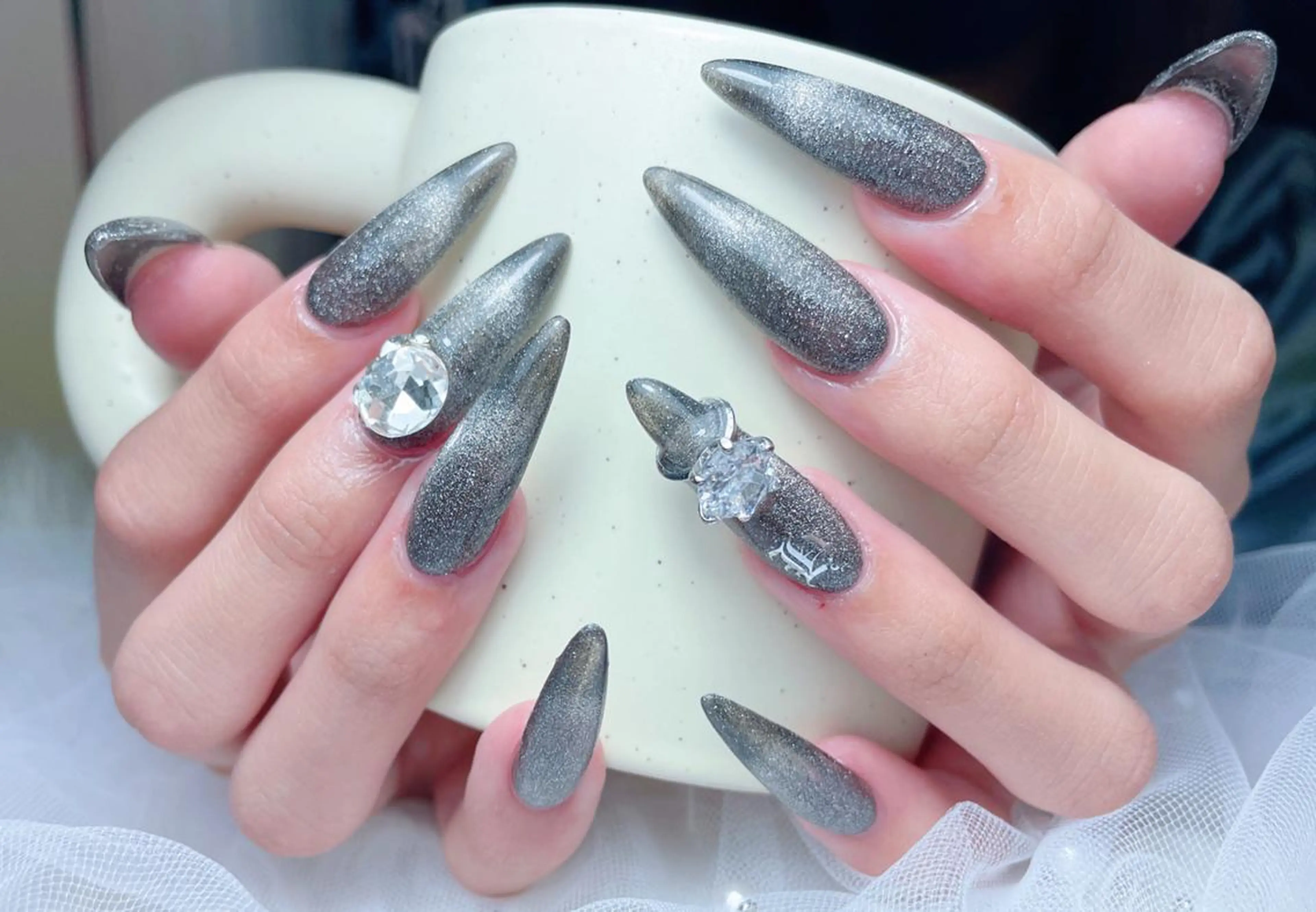 ネイル ルイス " Nail 渋谷のネイルデザイン