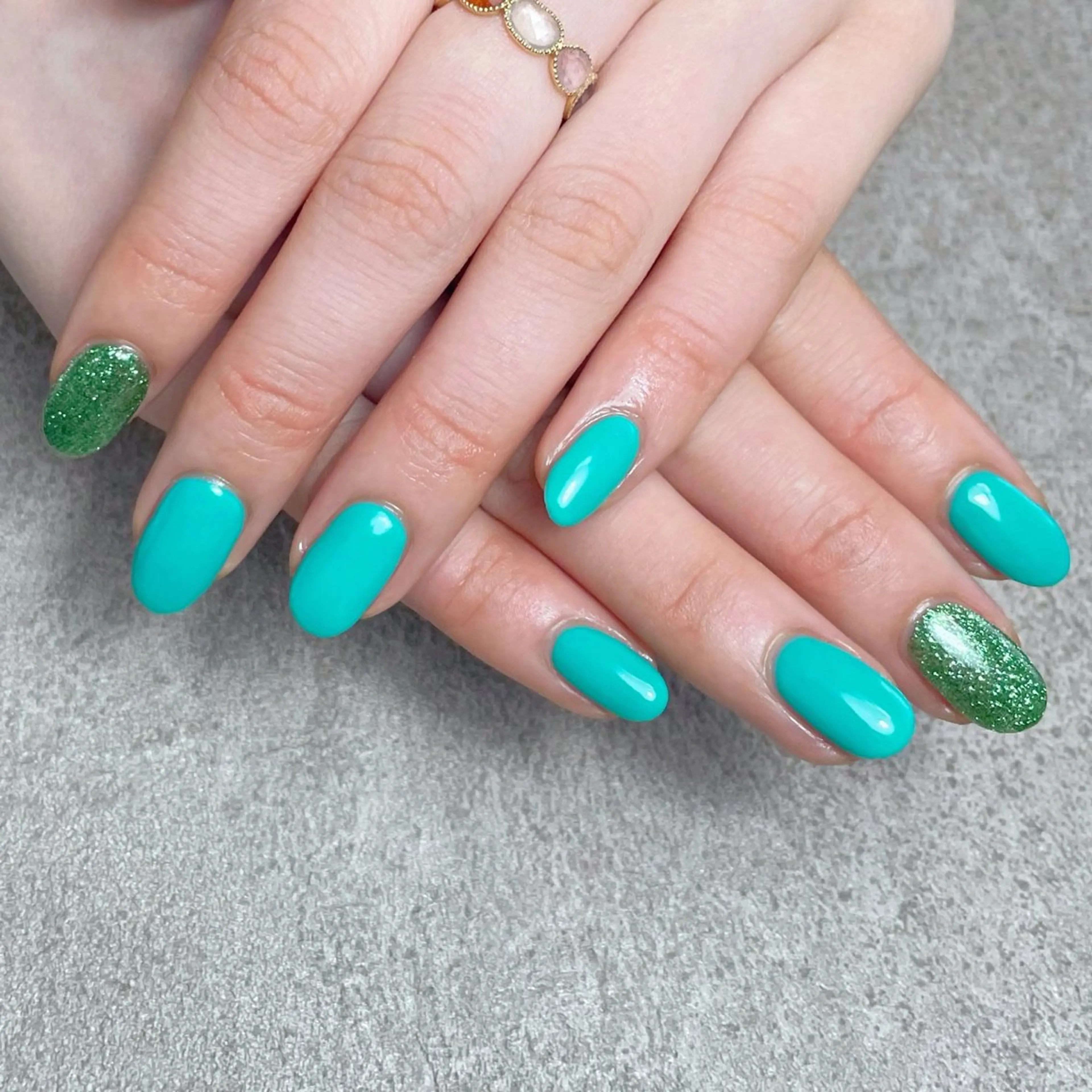 ネイル ラメ(グリッター) ハンドネイル nailroom DIASOMNIAのネイルデザイン