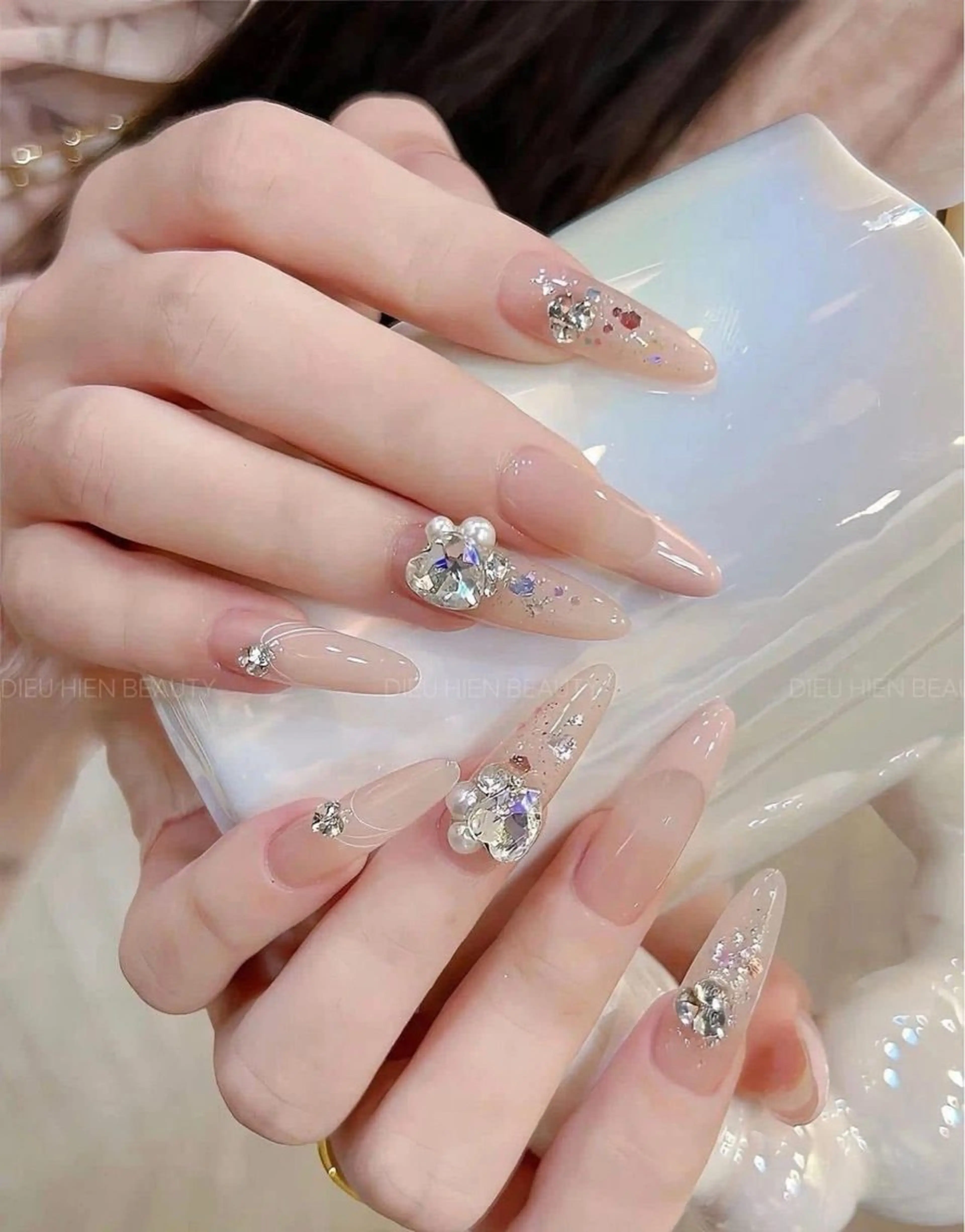 カラー ハンドネイル RUBY NAIL SPAのネイルデザイン