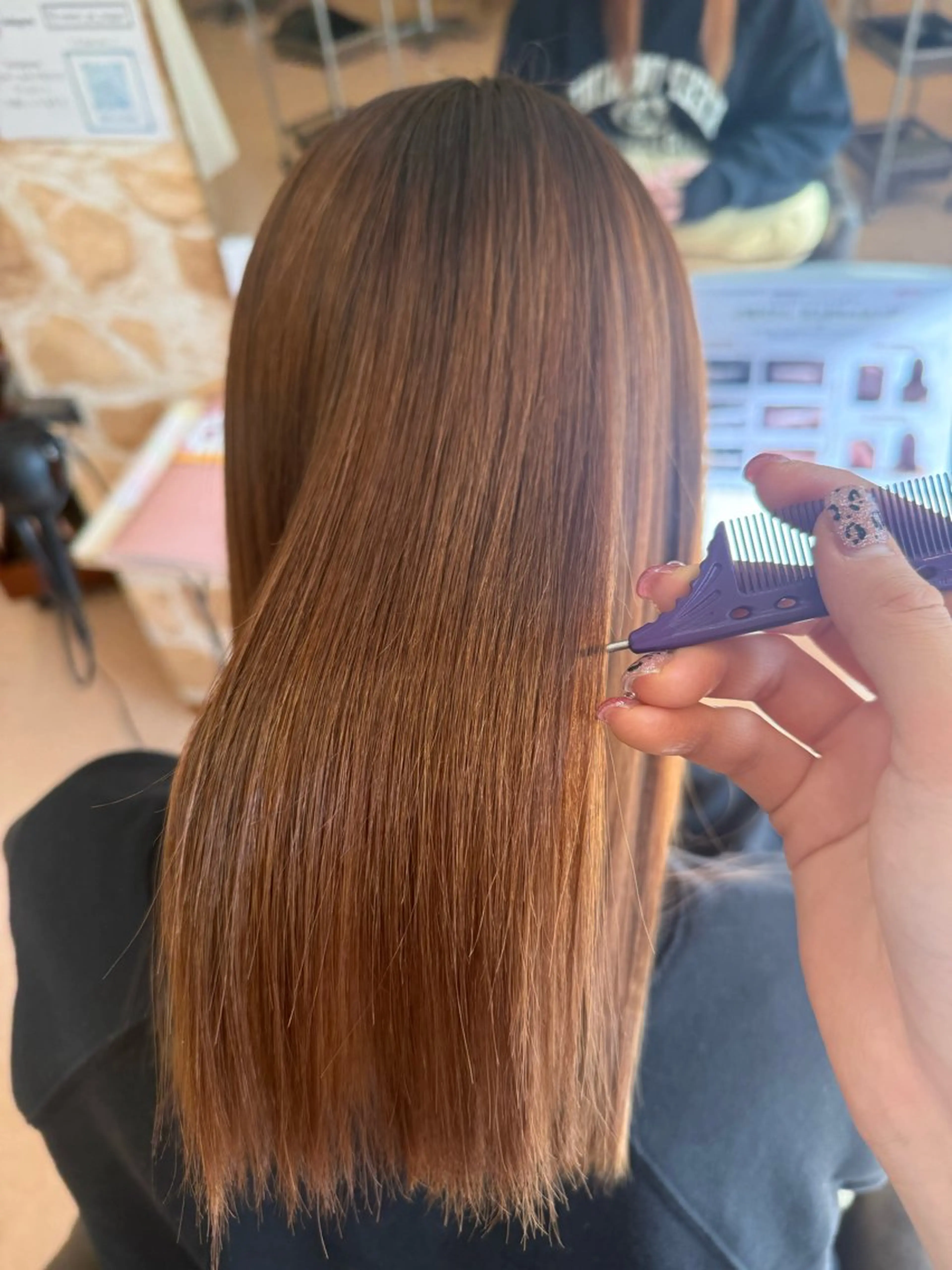 ロング 土肥 美羽のヘアスタイル