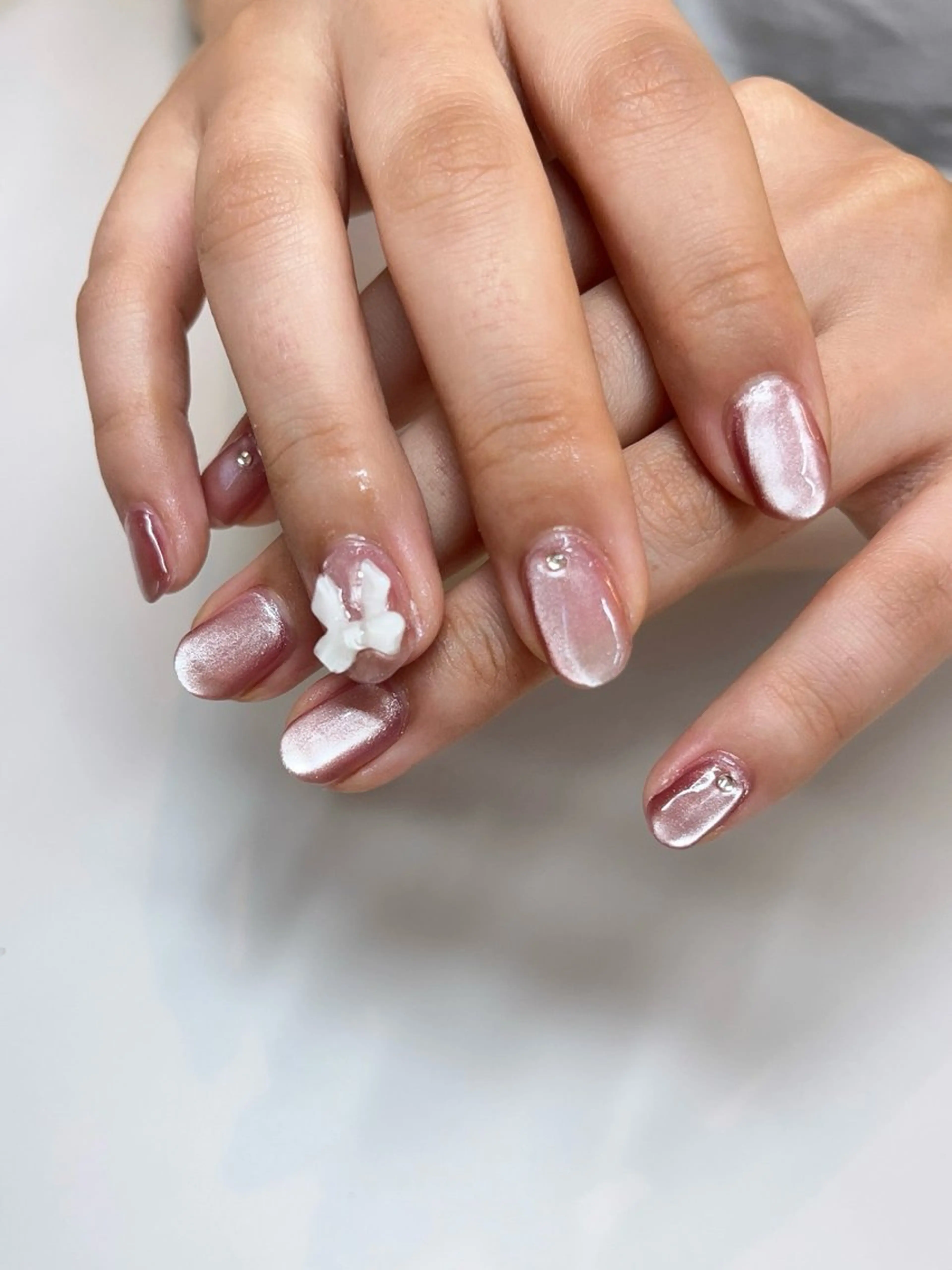 ネイル マグネットネイル ピンク リボン ハンドネイル chipie yuuのネイルデザイン