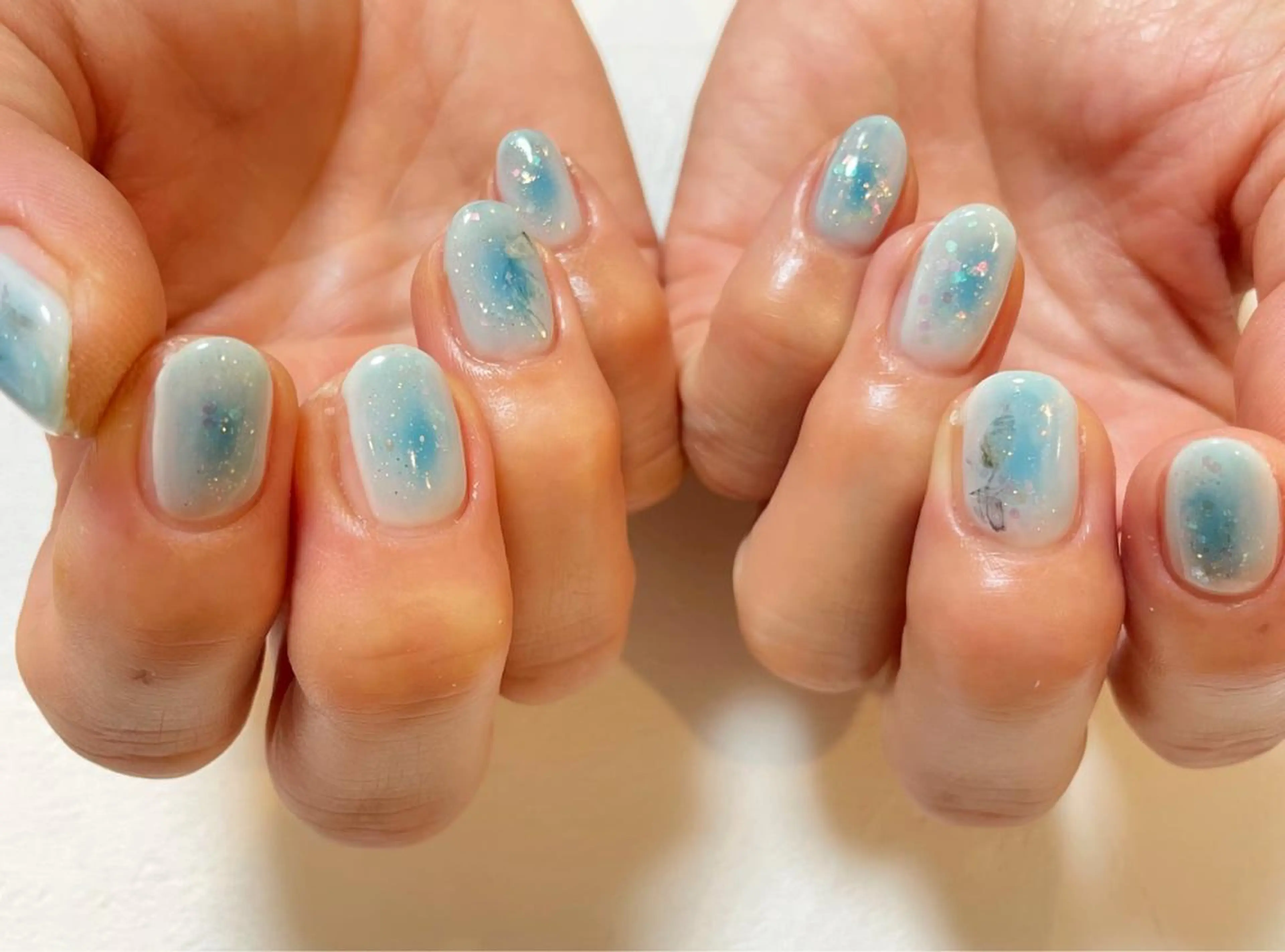 ミディアム ネイル チークネイル Re:st〔リスト〕所属・ayane Re:st〔リスト〕のネイルデザイン