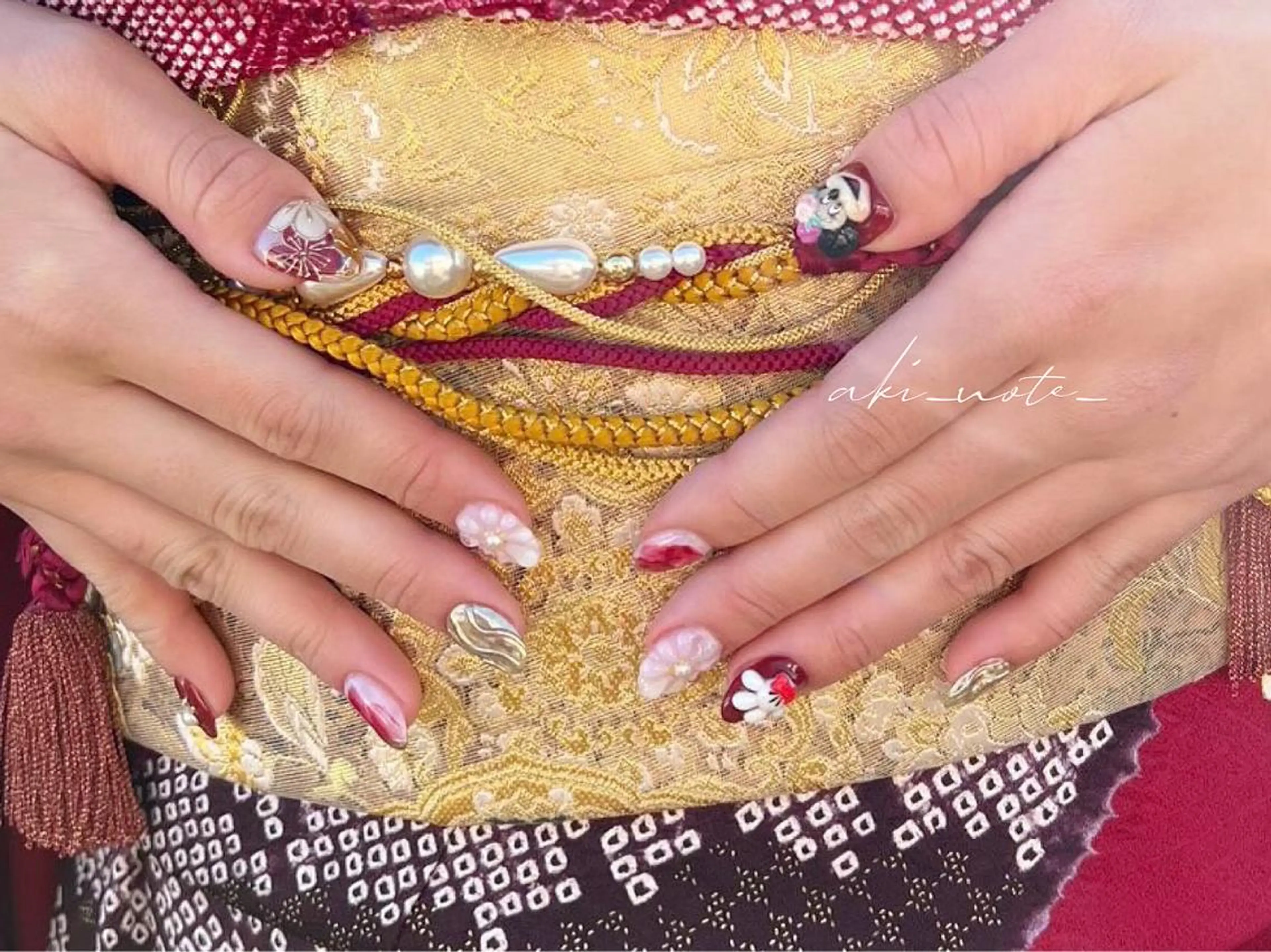 ネイル 成人式 卒業式 ブライダルネイル ハンドネイル フットネイル GRANDE大須 栄/店長 aki🌙のネイルデザイン