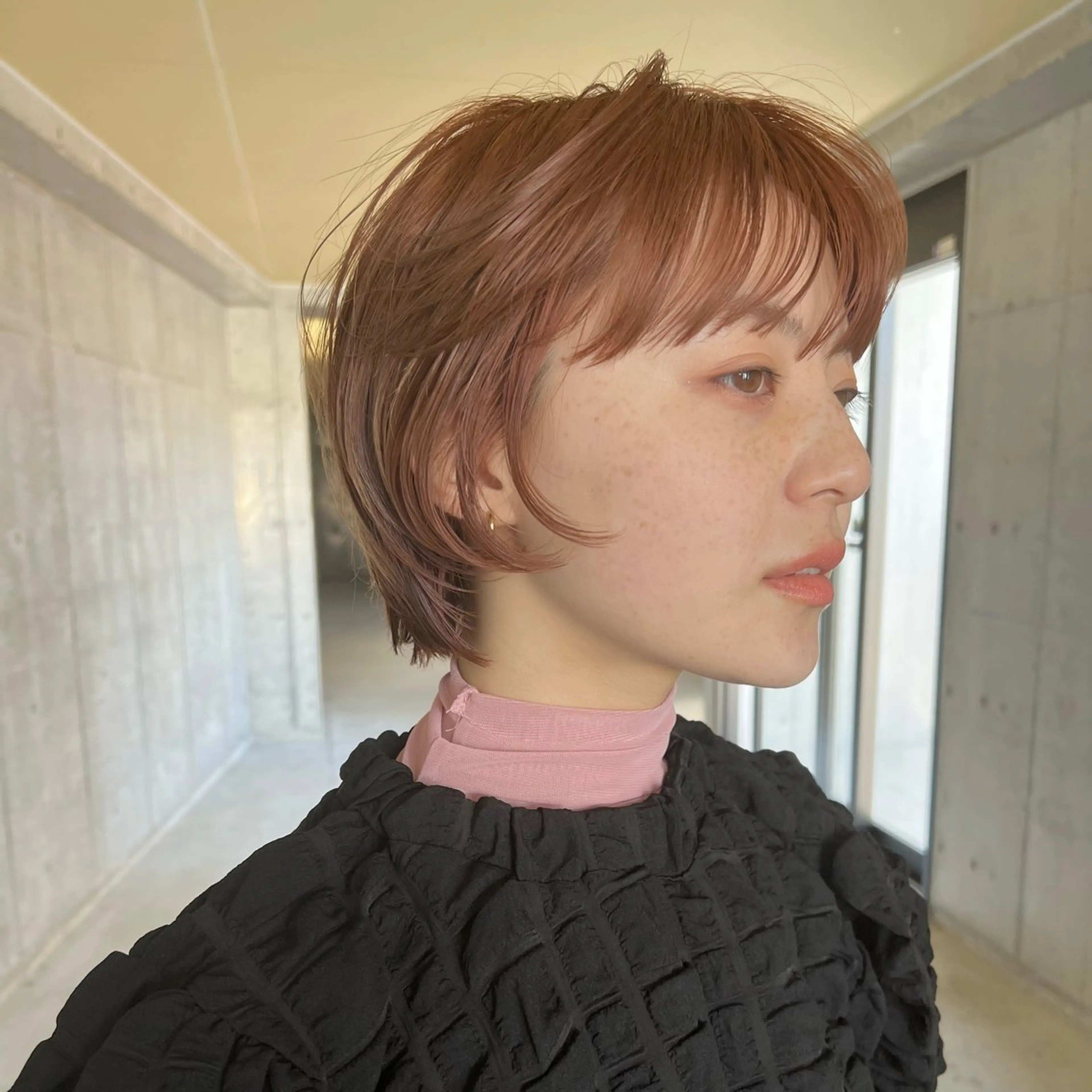 ショート カラー ベージュカラー オレンジ オレンジベージュ ショートヘア カット ヘアカラー トリートメント 🧼柴田 健太郎🧼のヘアスタイル