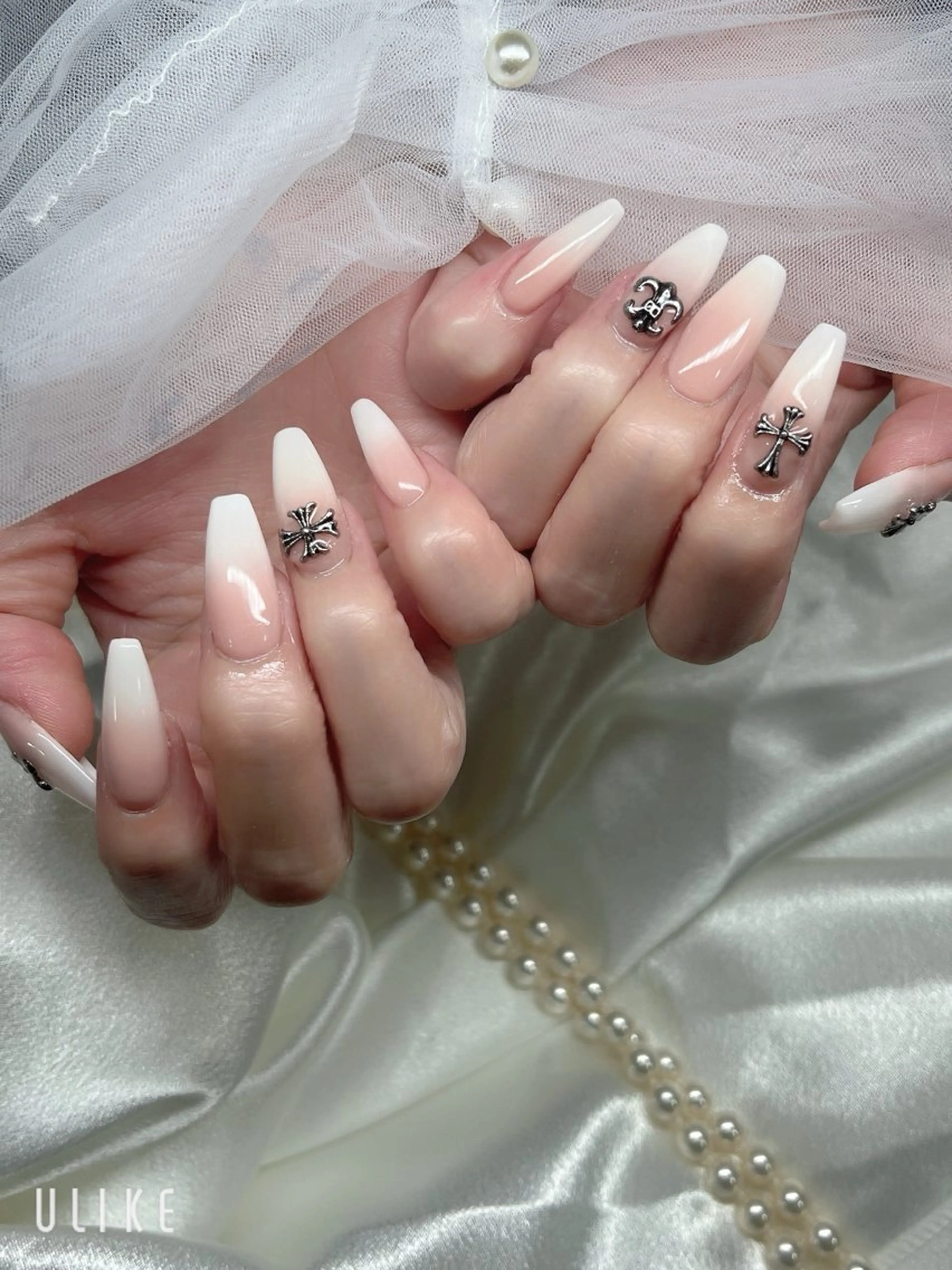 ネイル YOLO NAILのネイルデザイン