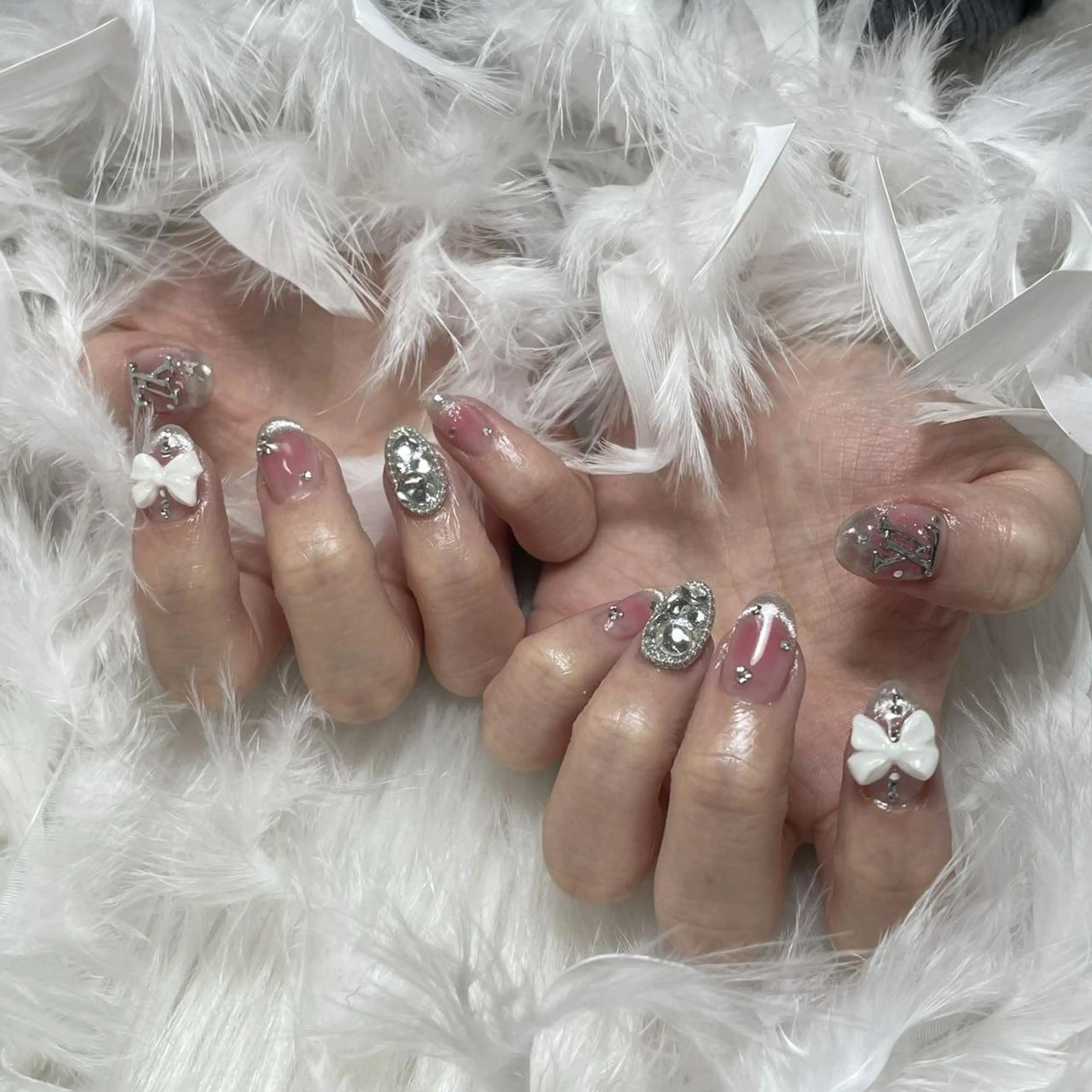 ネイル ハンドネイル ハンドケア DEMAIN- 🌹のネイルデザイン