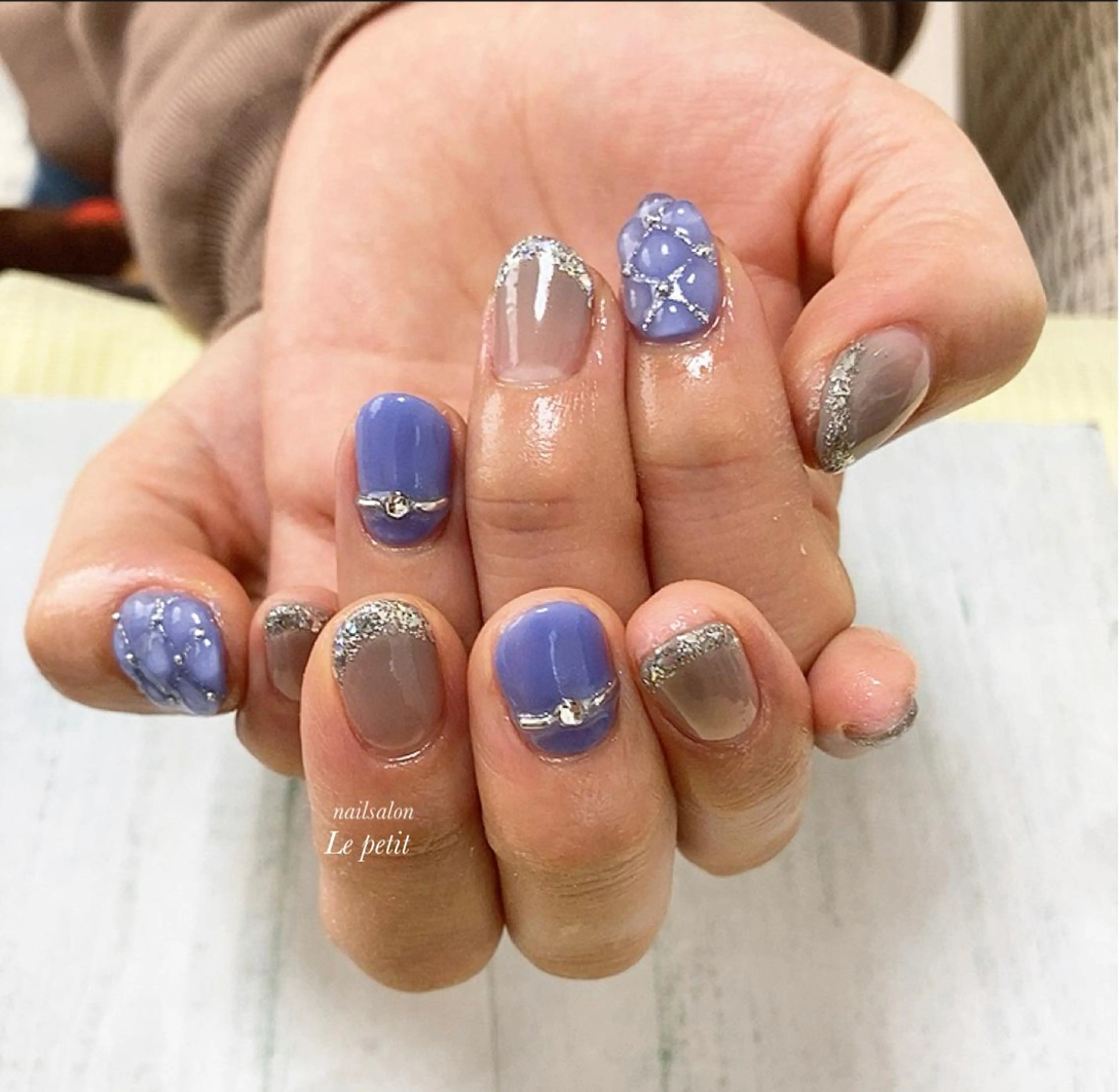 ネイル 石野 広佳のネイルデザイン