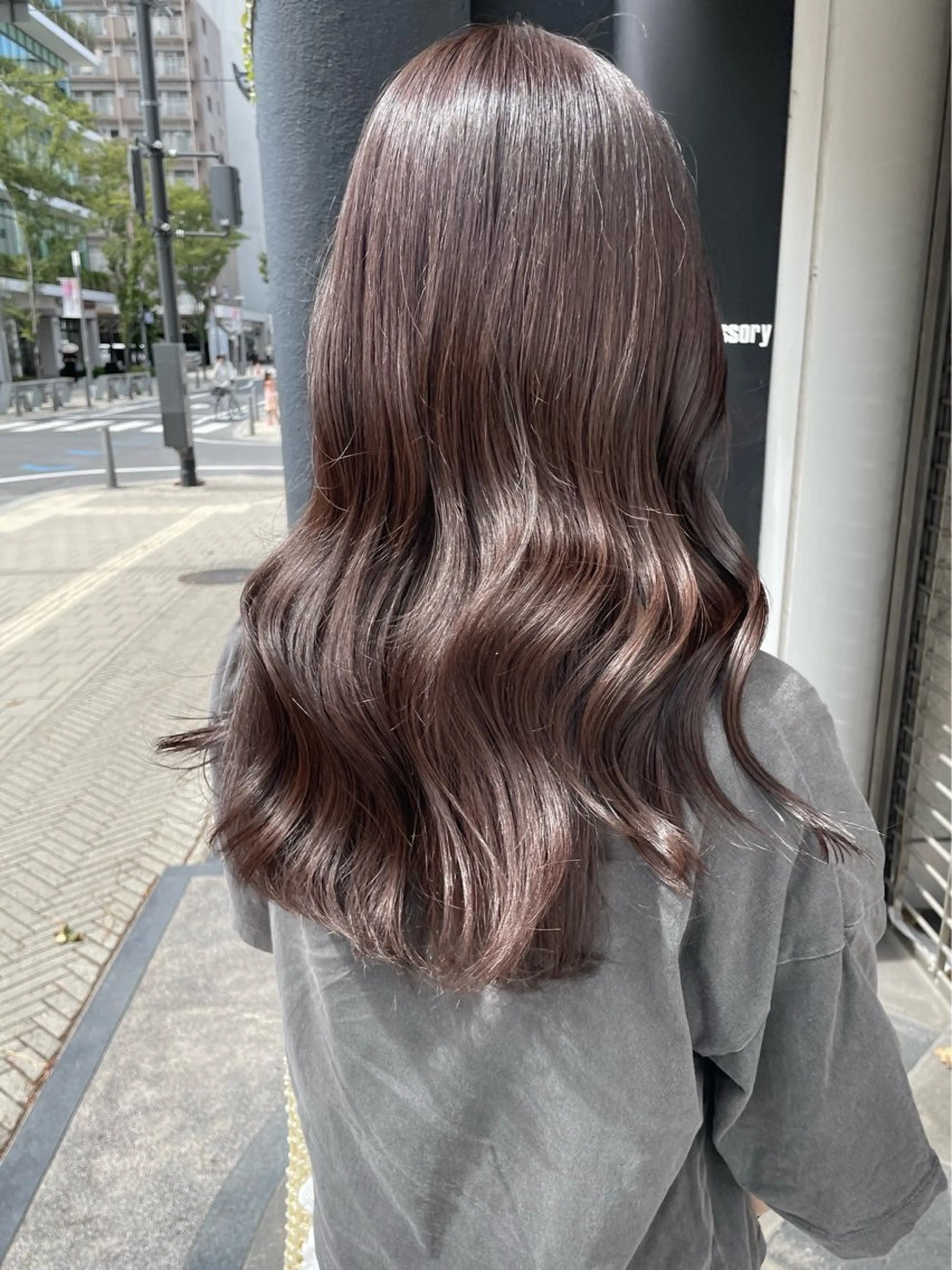 ロング カラー ParveMix 岡本えりかのヘアスタイル