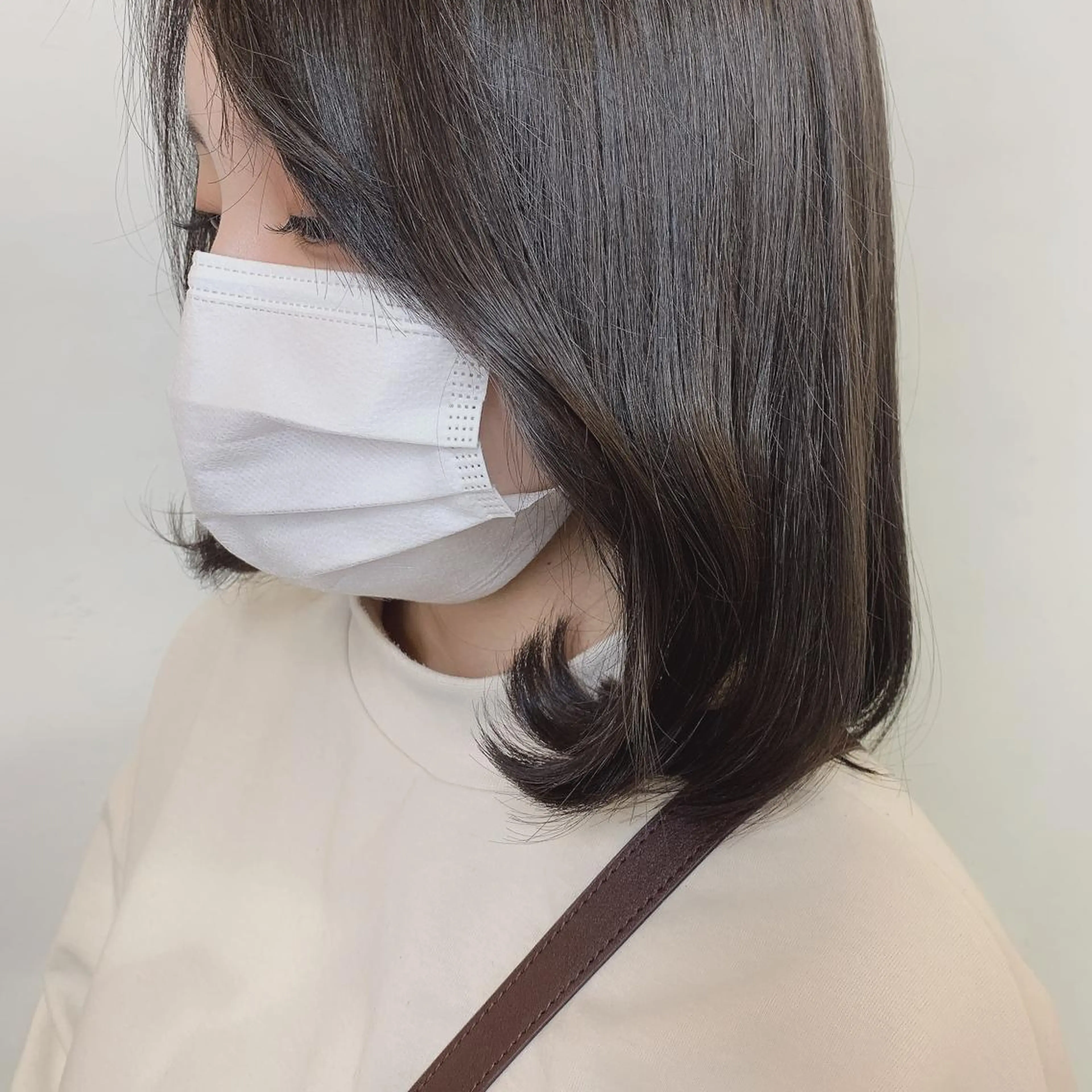 ショート カラー パーマ ヘアアレンジ メンズ ネイル マツエク・マツパ メンズブリーチ メンズハイライト メンズインナーカラー メンズ韓国風 ブリーチ オリーブカラー 特化　　kaiのヘアスタイル