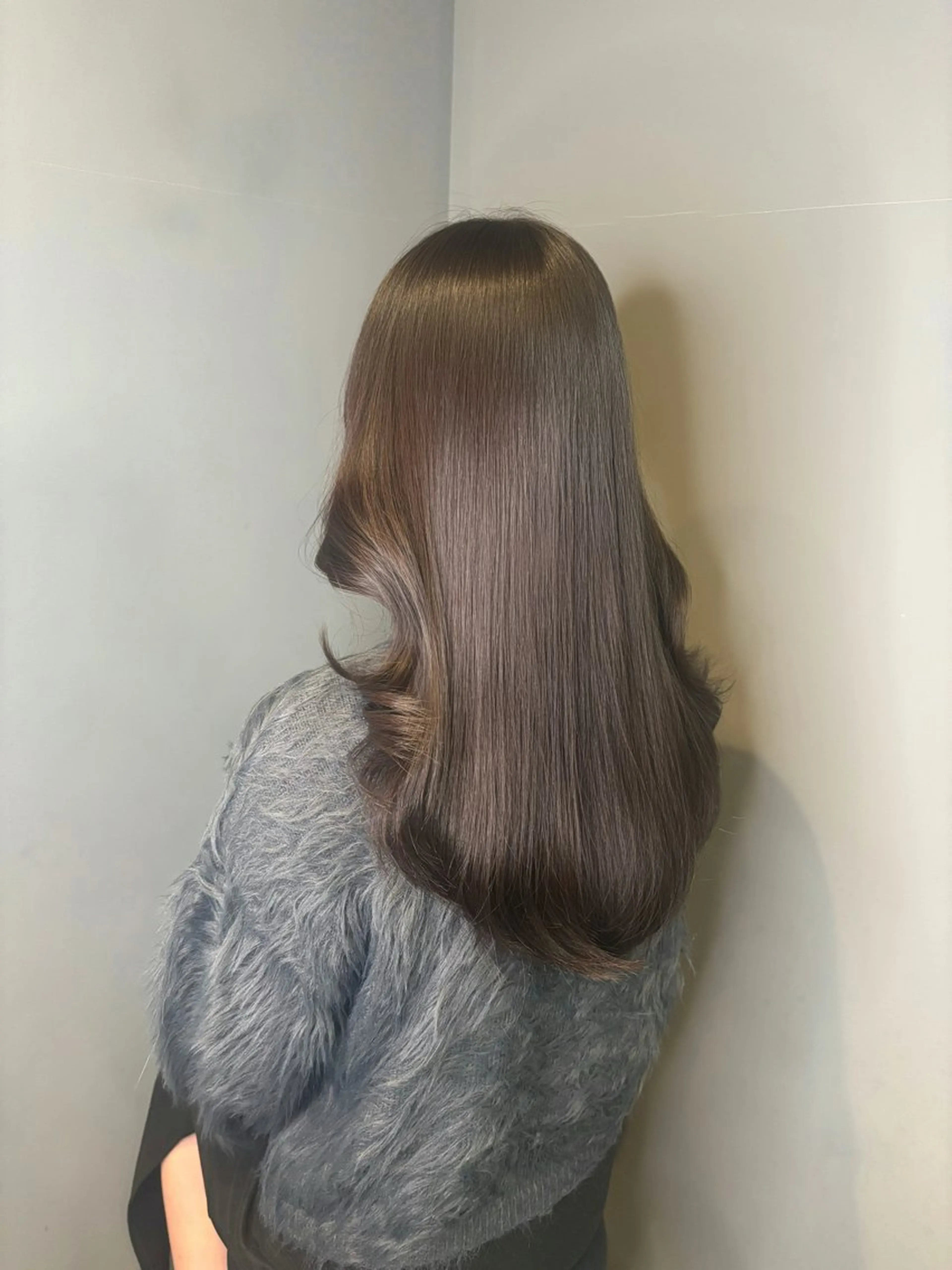 ロング カラー 縮毛矯正 SALOWIN原宿iori B１階所属・🫧美髪育成美容師 WASHIZU🫧のヘアスタイル