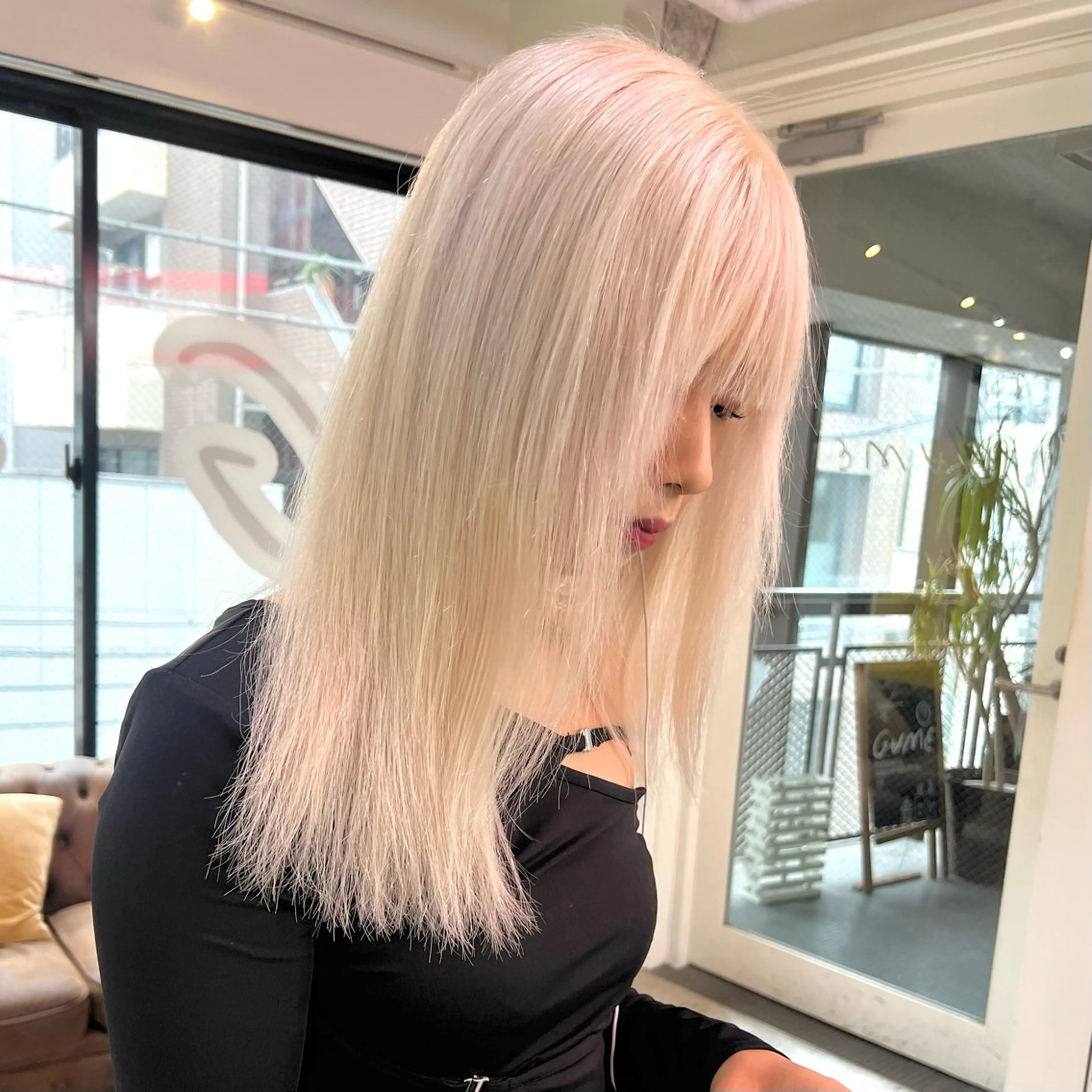 👩🏻‍🦳トリプルカラー（ブリーチ2回込み）＋トリートメント👩🏻‍🦳の写真