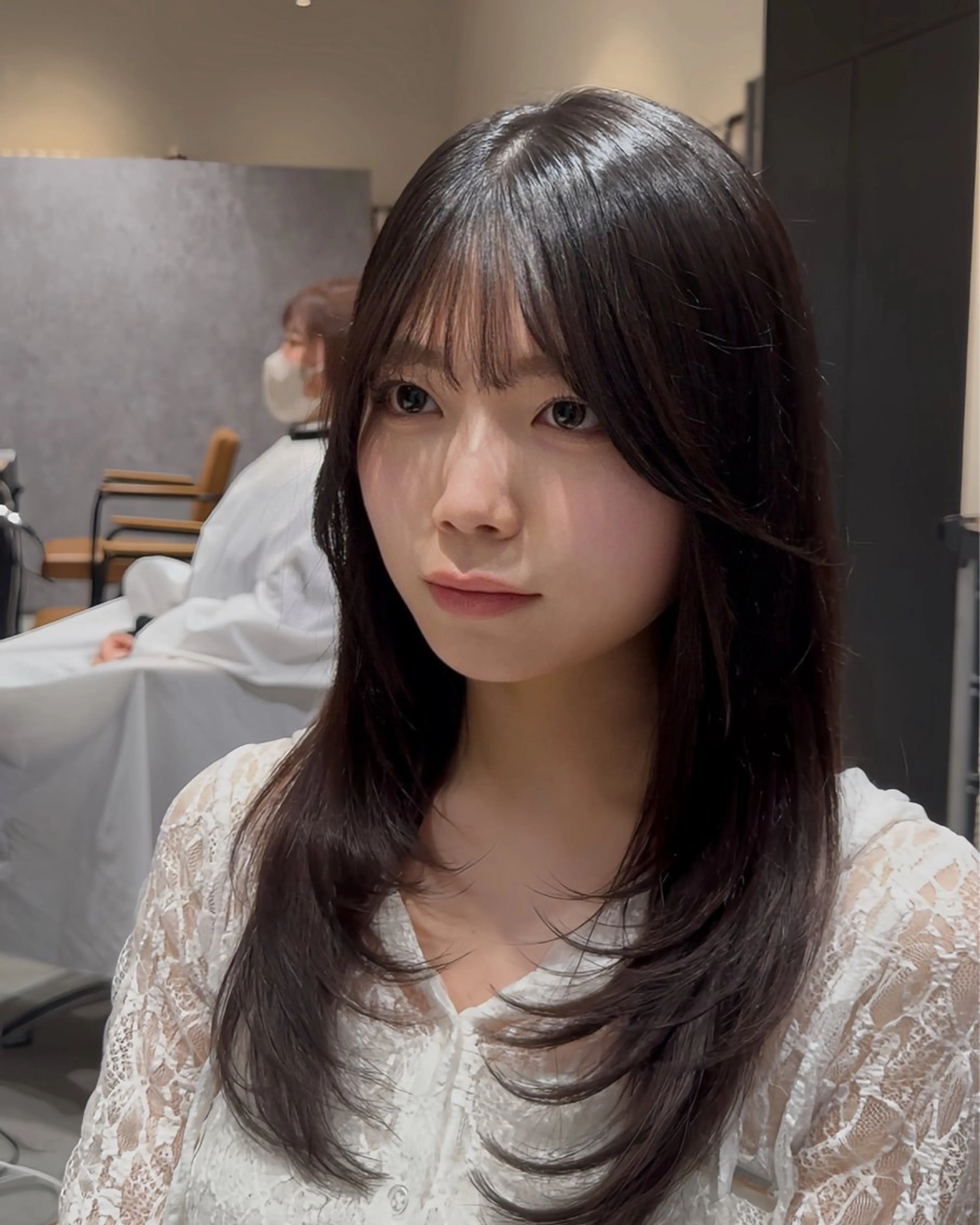 ロング カット 韓国レイヤーカット 透明感カラー冨田那樹のヘアスタイル