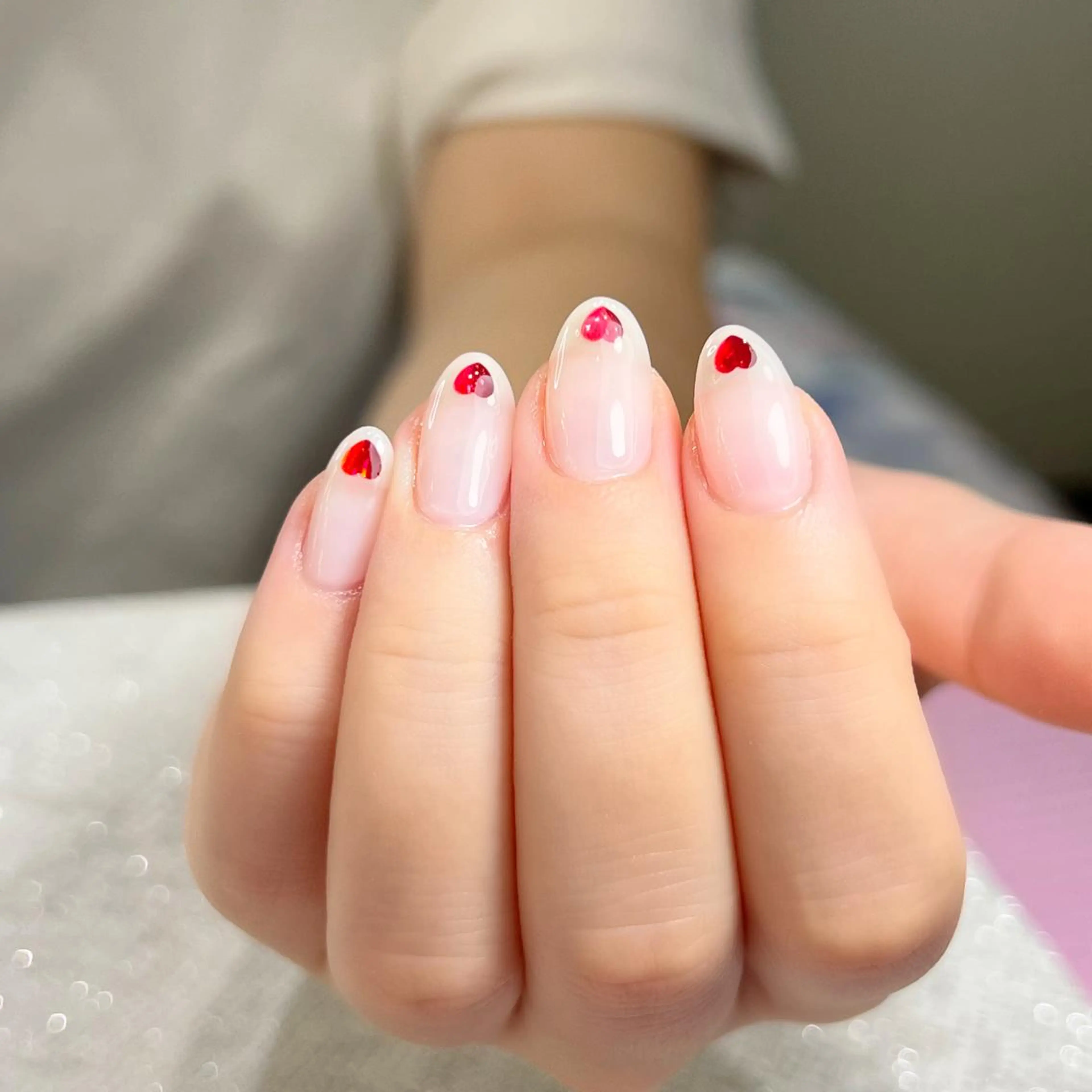 ネイル Mizuliネイル 眉毛メイクのサロンのネイルデザイン