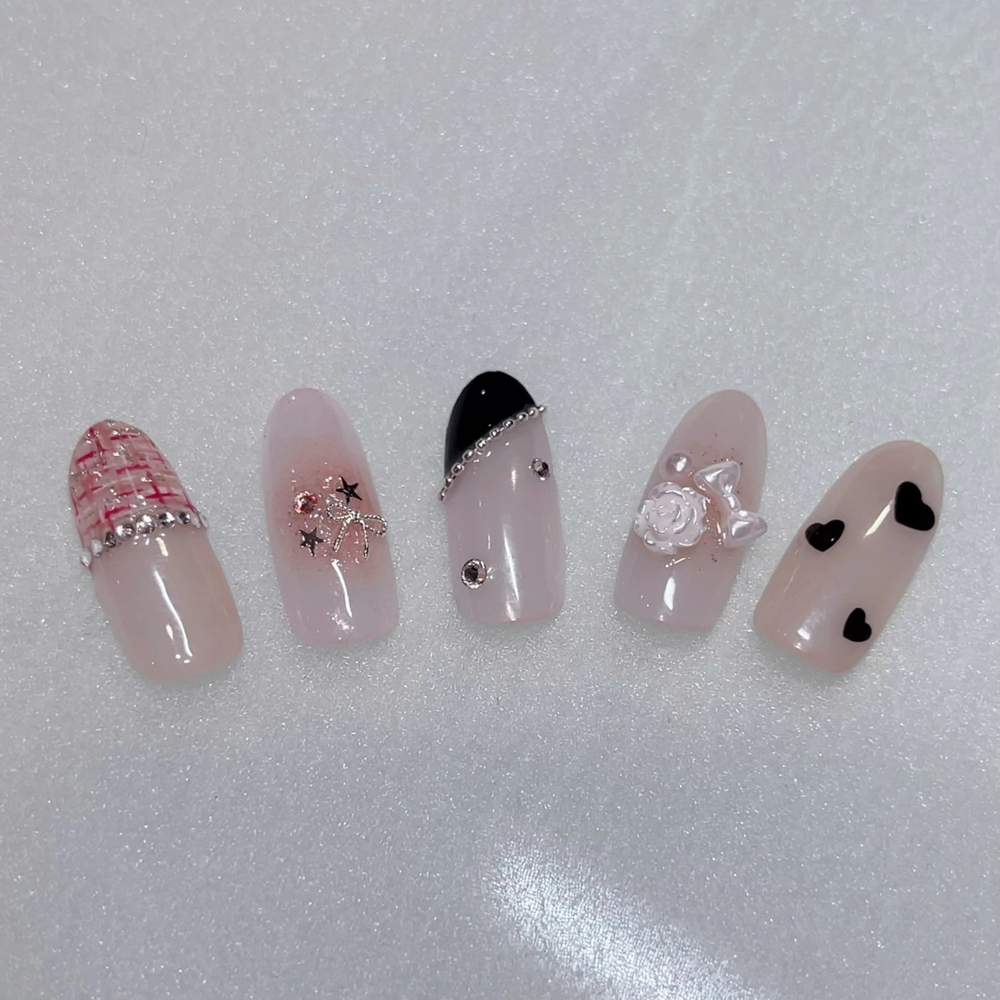 ネイル アートネイル ワンカラーネイル ワンホンネイル KOKONA 🎀のネイルデザイン