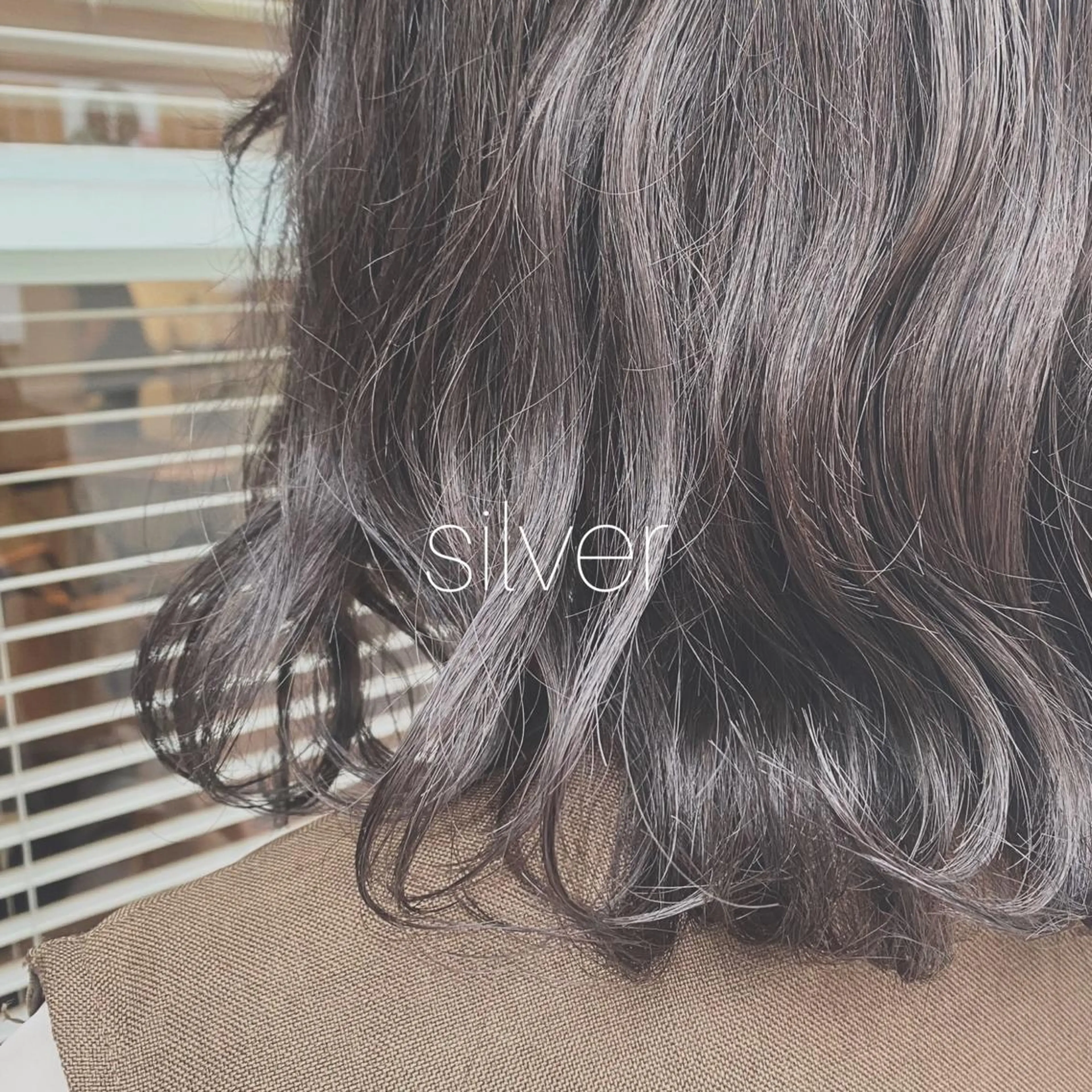 ミディアム カラー カット ヘアカラー トリートメント 𓅰なかがわ ふみな𓅯のヘアスタイル