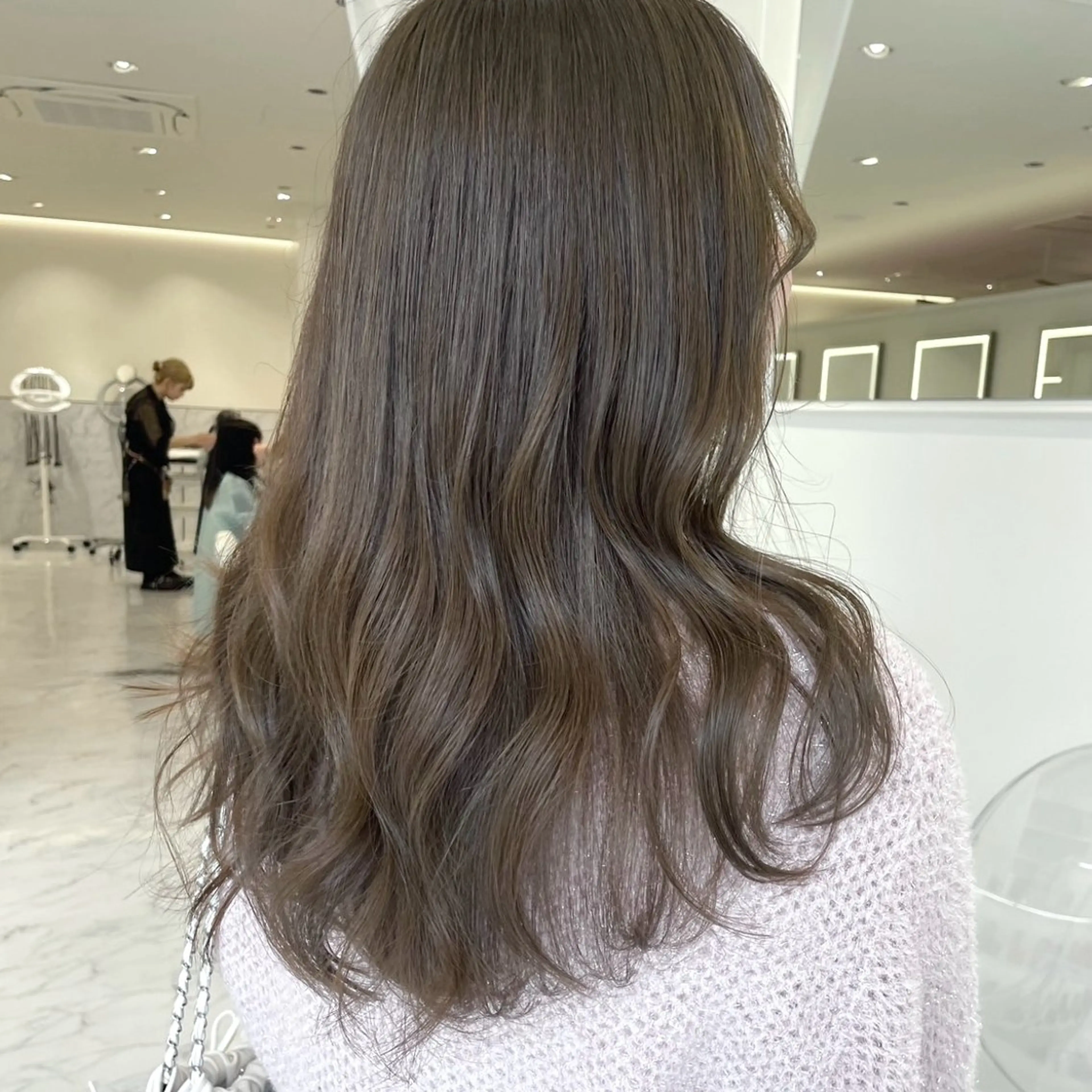 ロング カラー ParveMix 🪽鳥取彩花のヘアスタイル