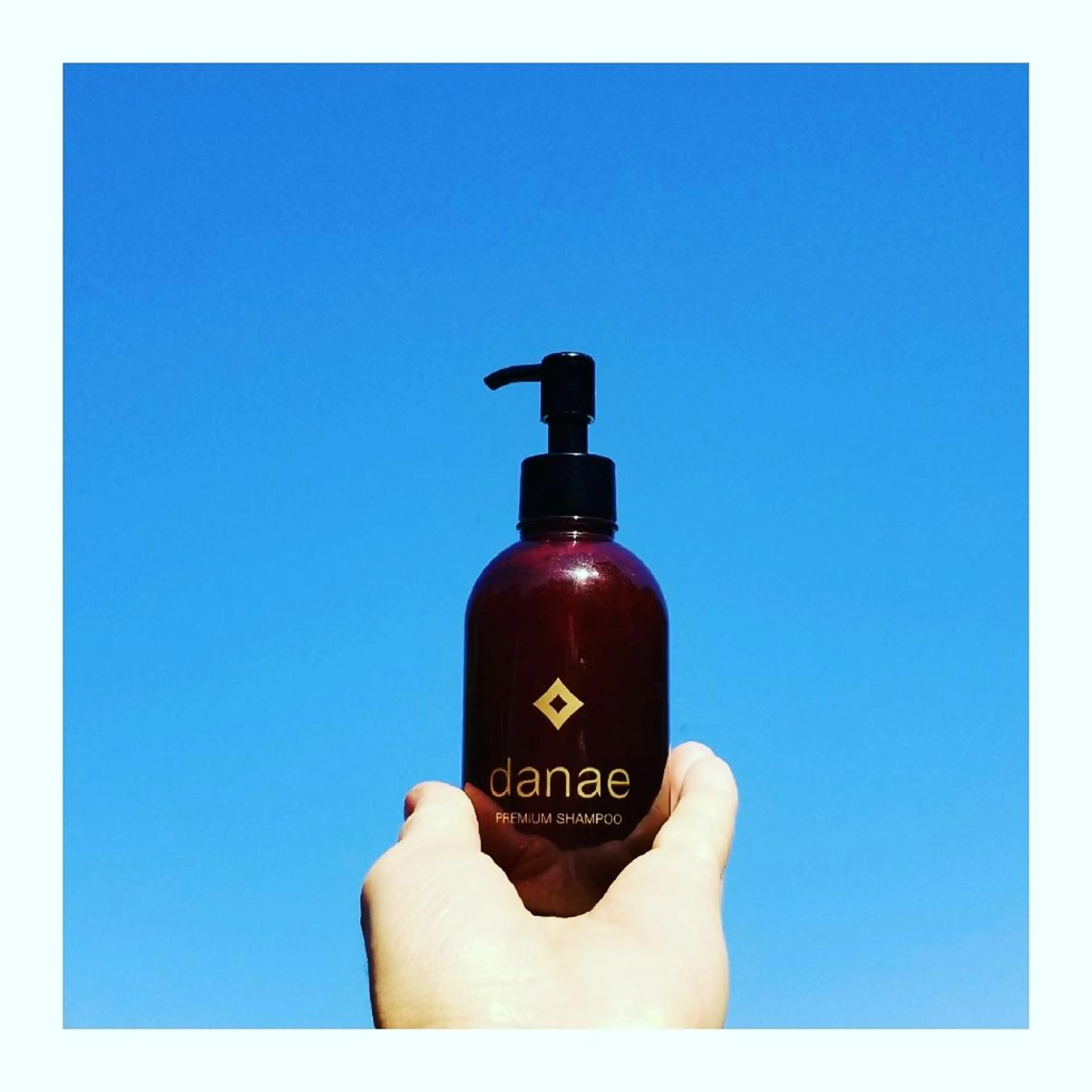 セミロング カラー ブルーカラー 髪質改善 トリートメント 髪の病院ルーミールーム所属・髪の病院  ルーミールームのヘアスタイル