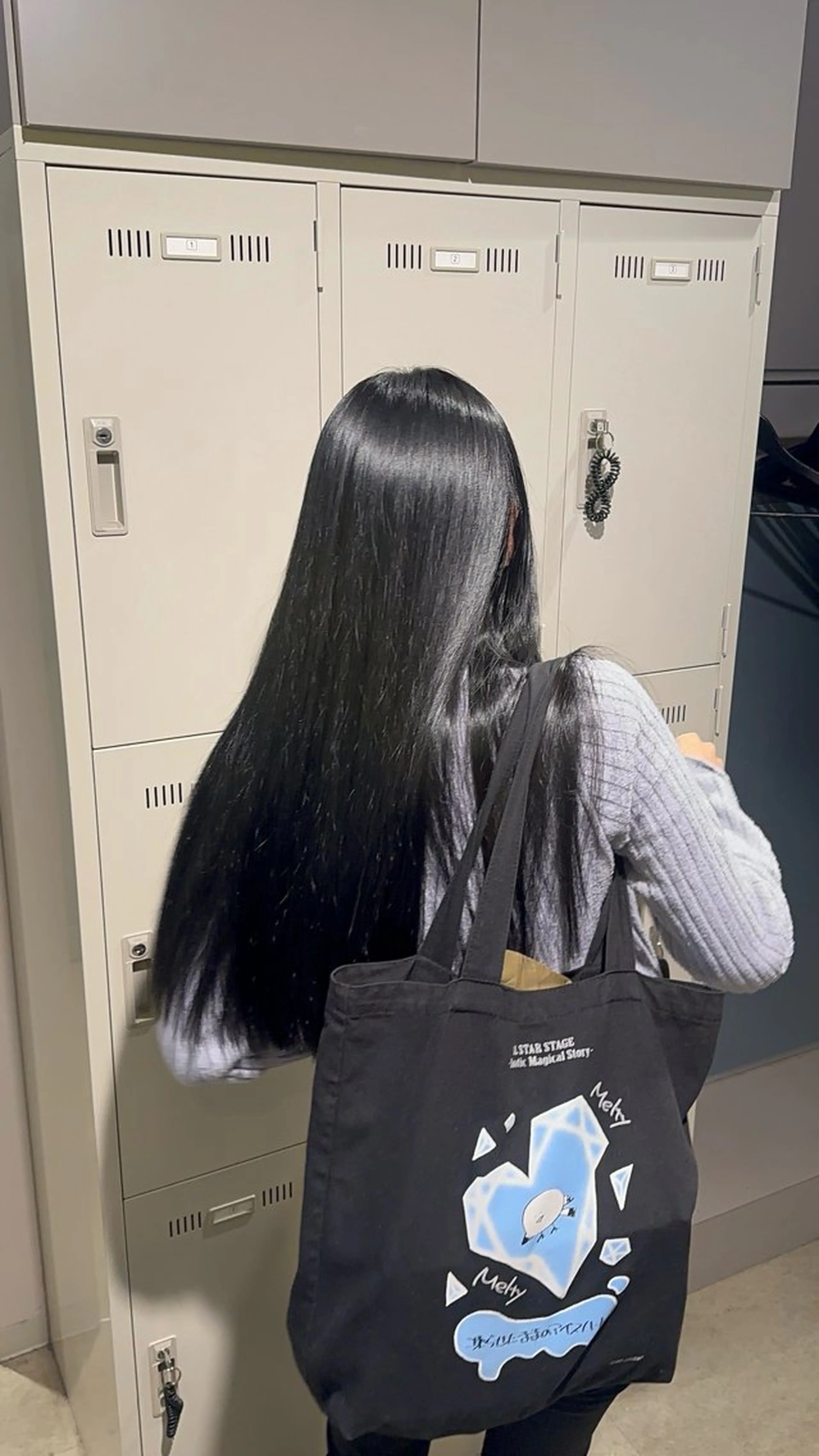 ロング カット 縮毛矯正 トリートメント ヘアセット 肌なじみベージュ 🦋azu🦋のヘアスタイル