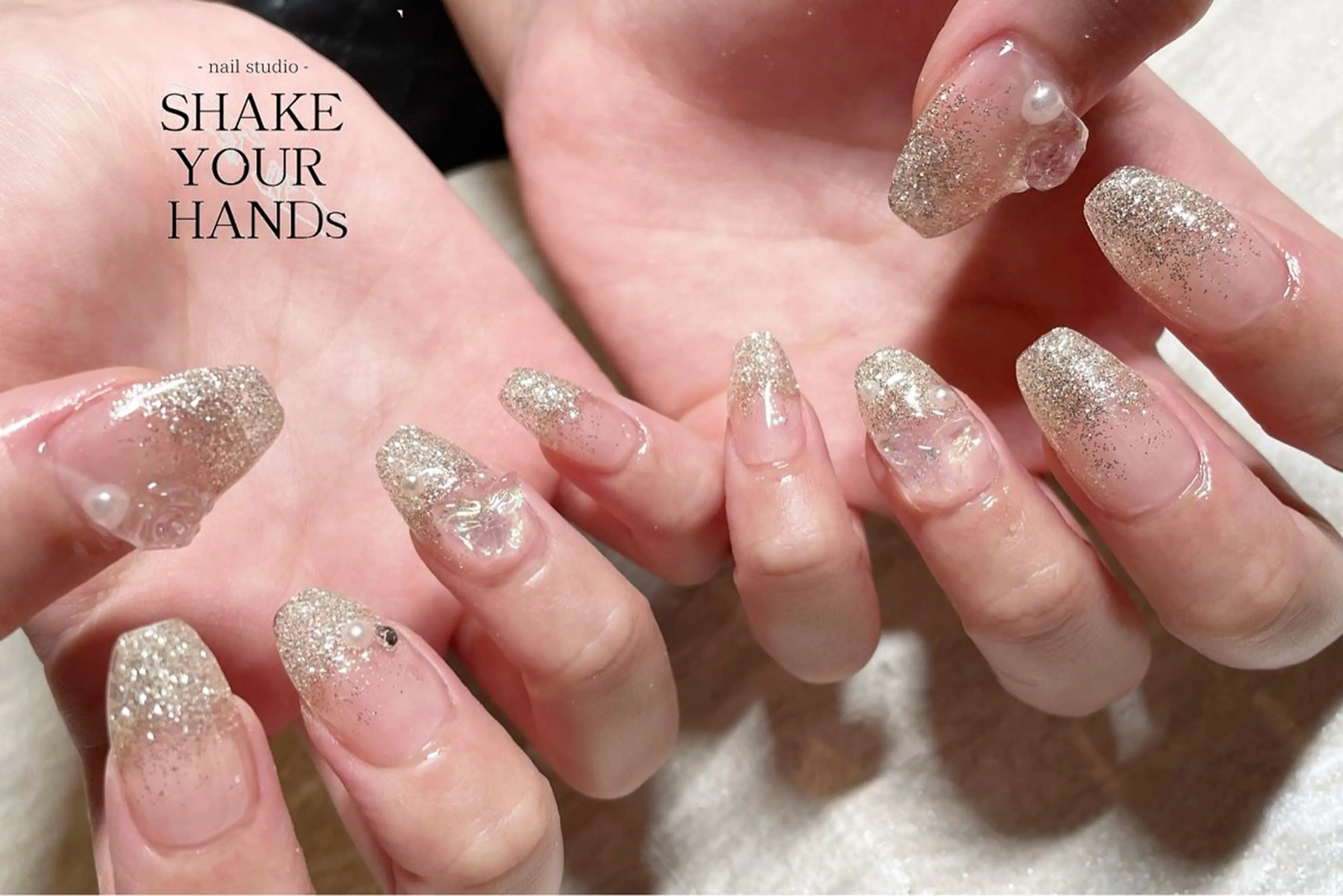 ネイル ハンドネイル ネイルスタジオ シェイクユアハンズのネイルデザイン