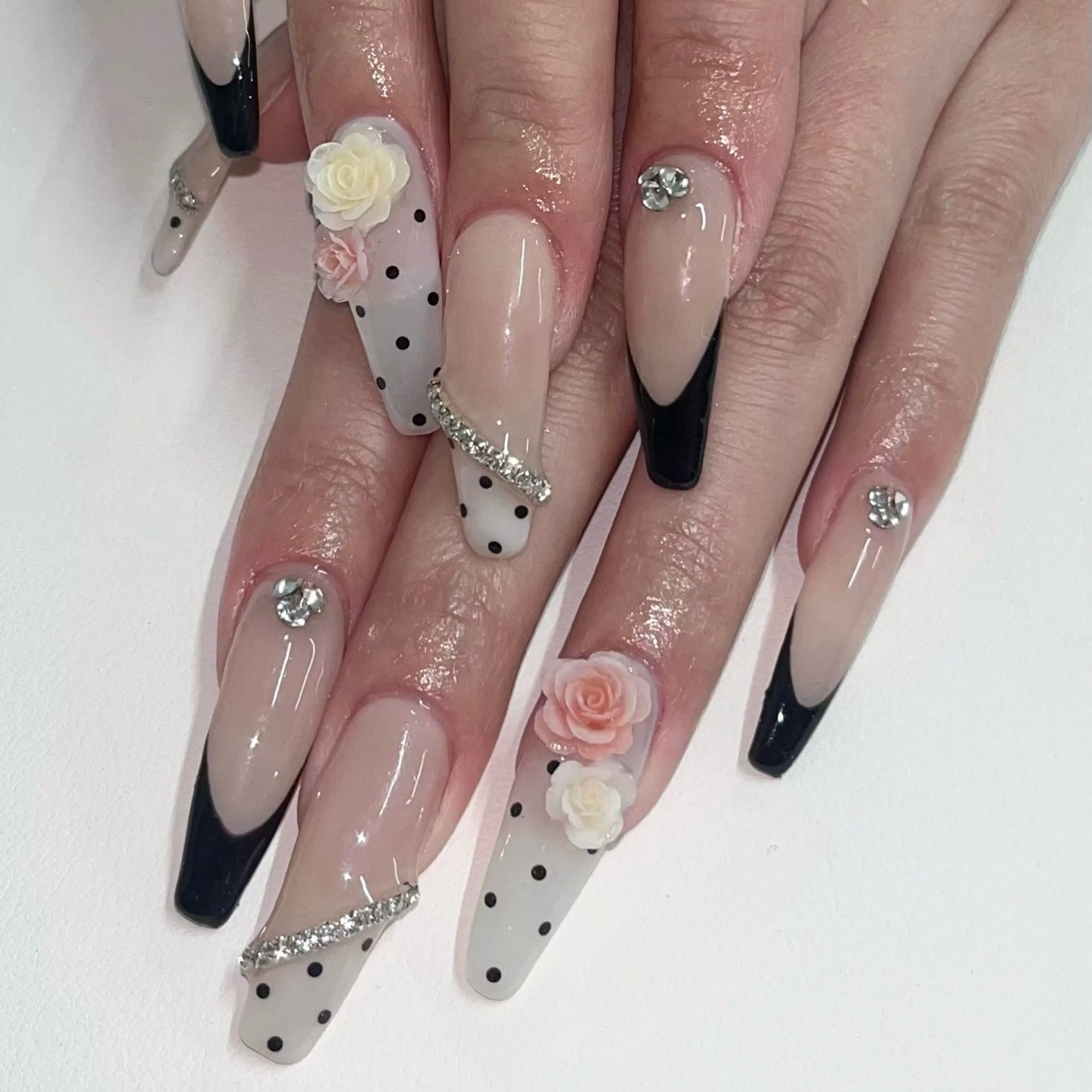 マツエク・マツパ ハンドネイル Riran♡ Moeのネイルデザイン