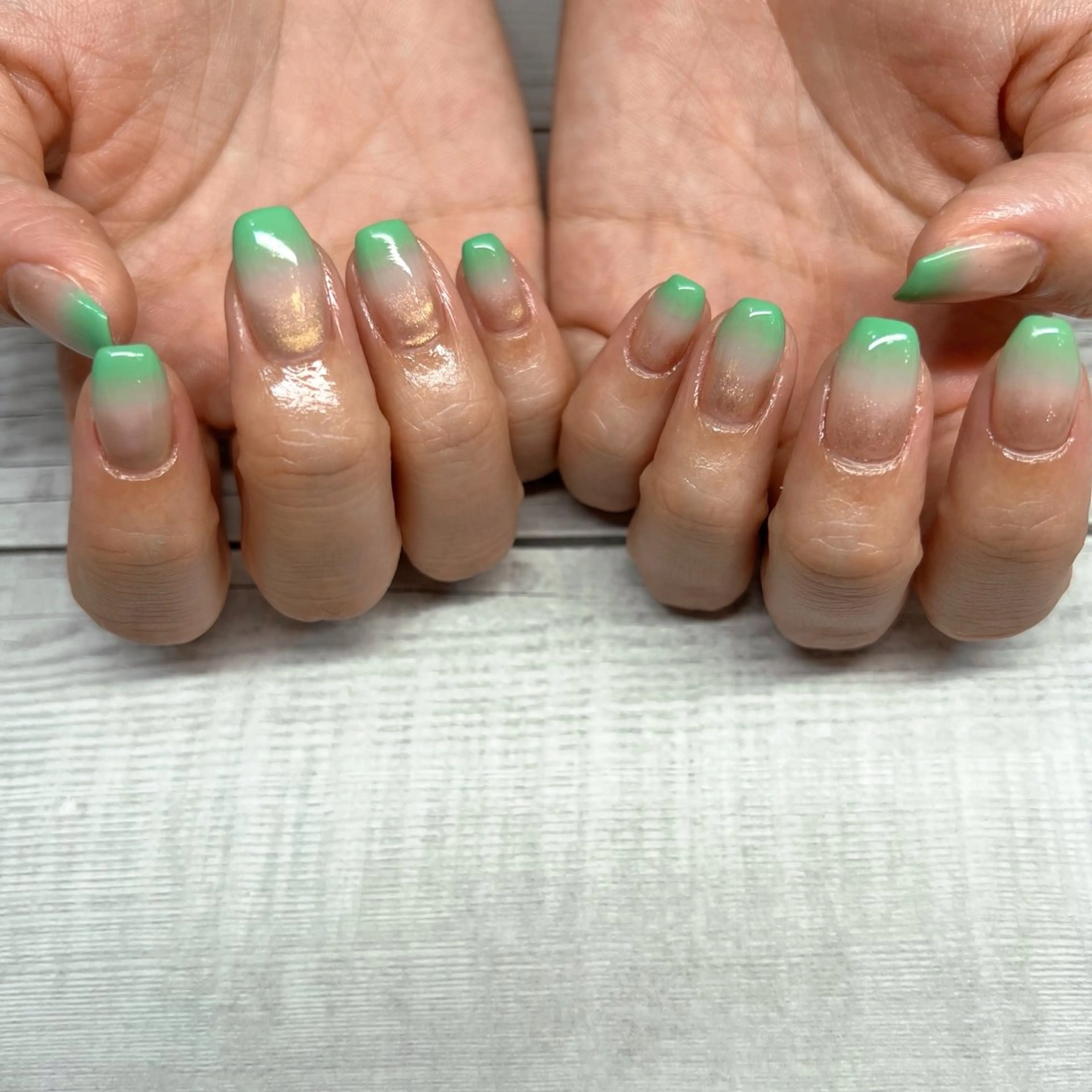 ネイル H. Sayuriのネイルデザイン