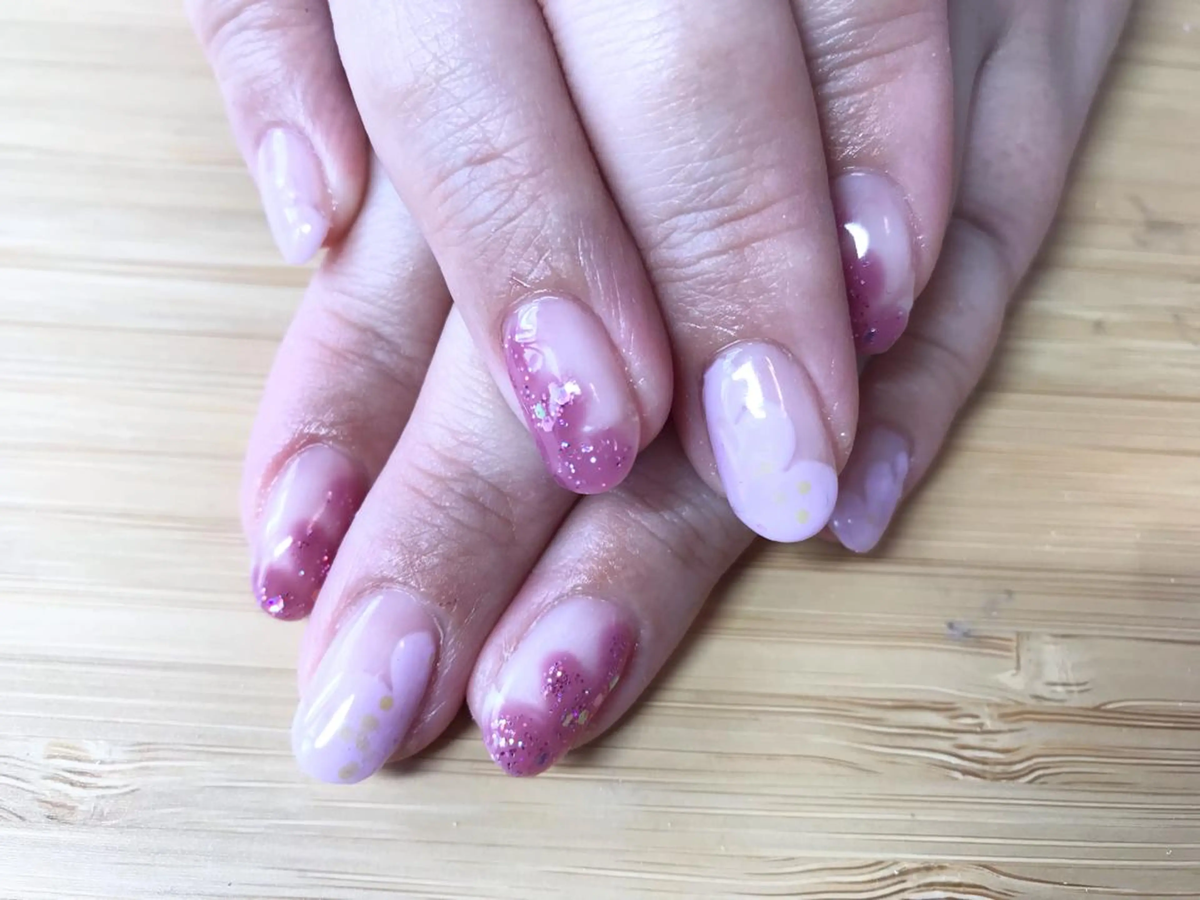 ネイル キラキラネイル オフィスネイル ピンク パープル Nailist Missaのネイルデザイン