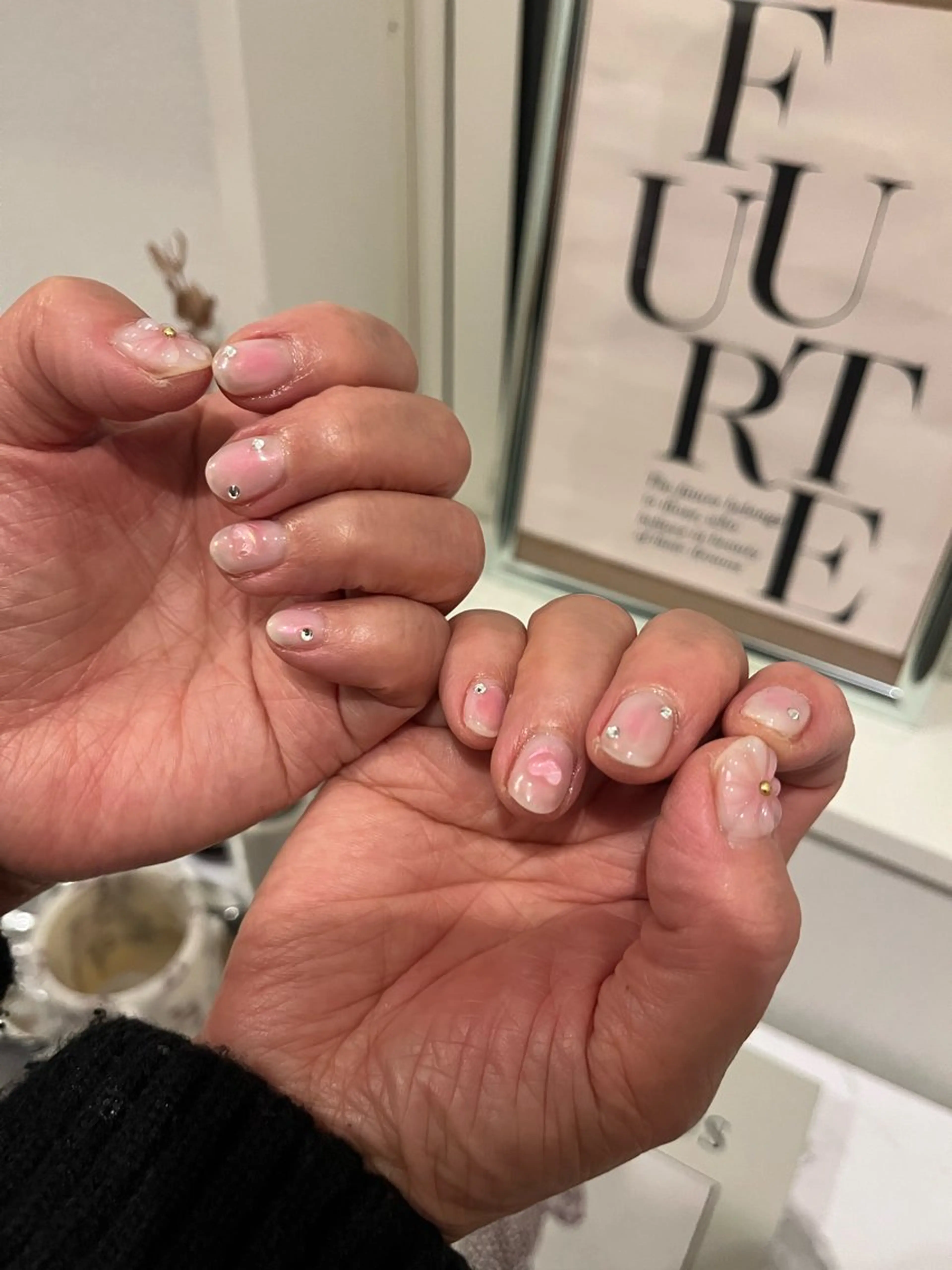 ネイル S. SAYAのネイルデザイン