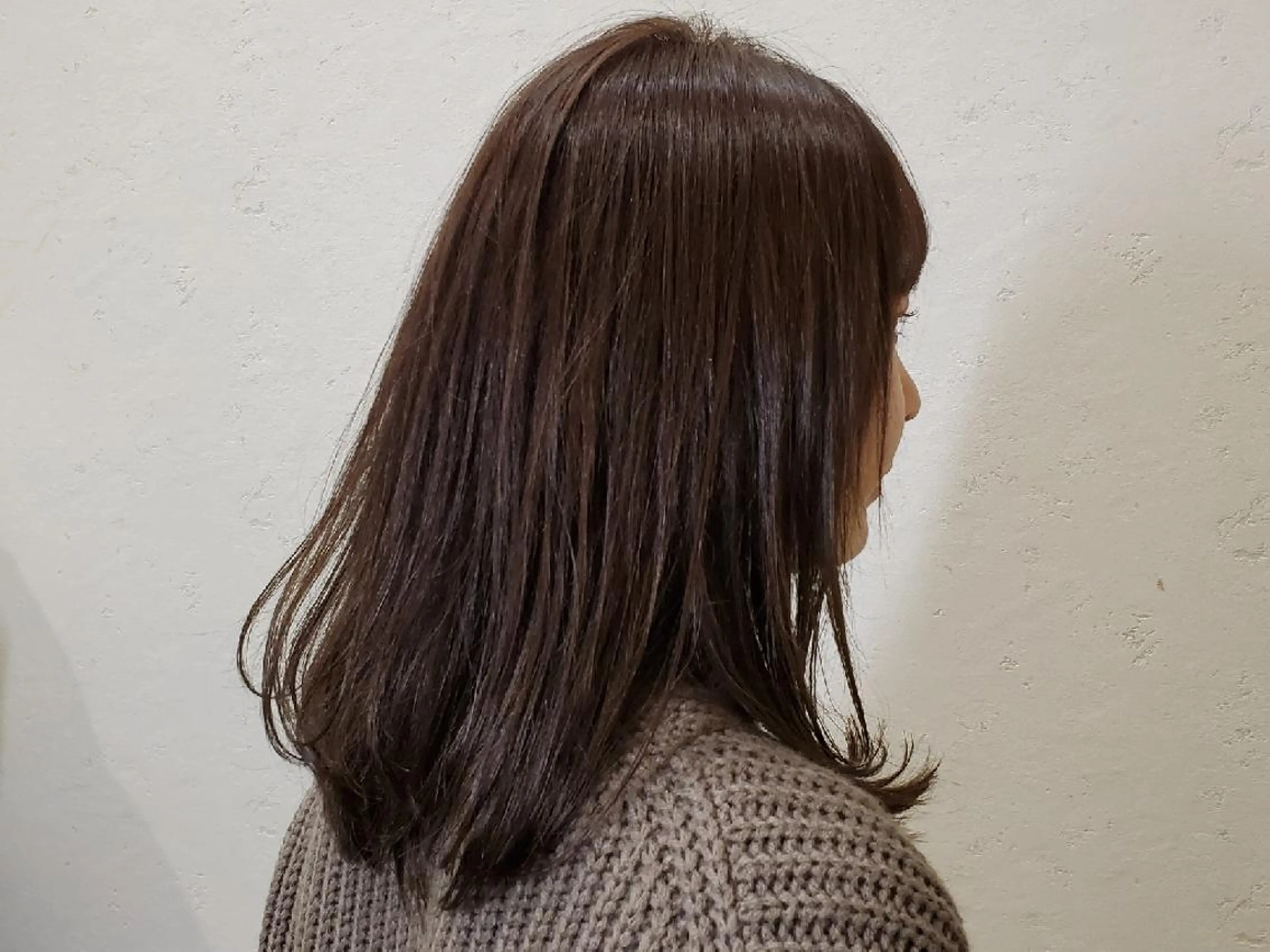 セミロング カラー カット ヘアカラー 美容しょうへいの店 四郎丸店所属・小宮山 裕理のヘアスタイル