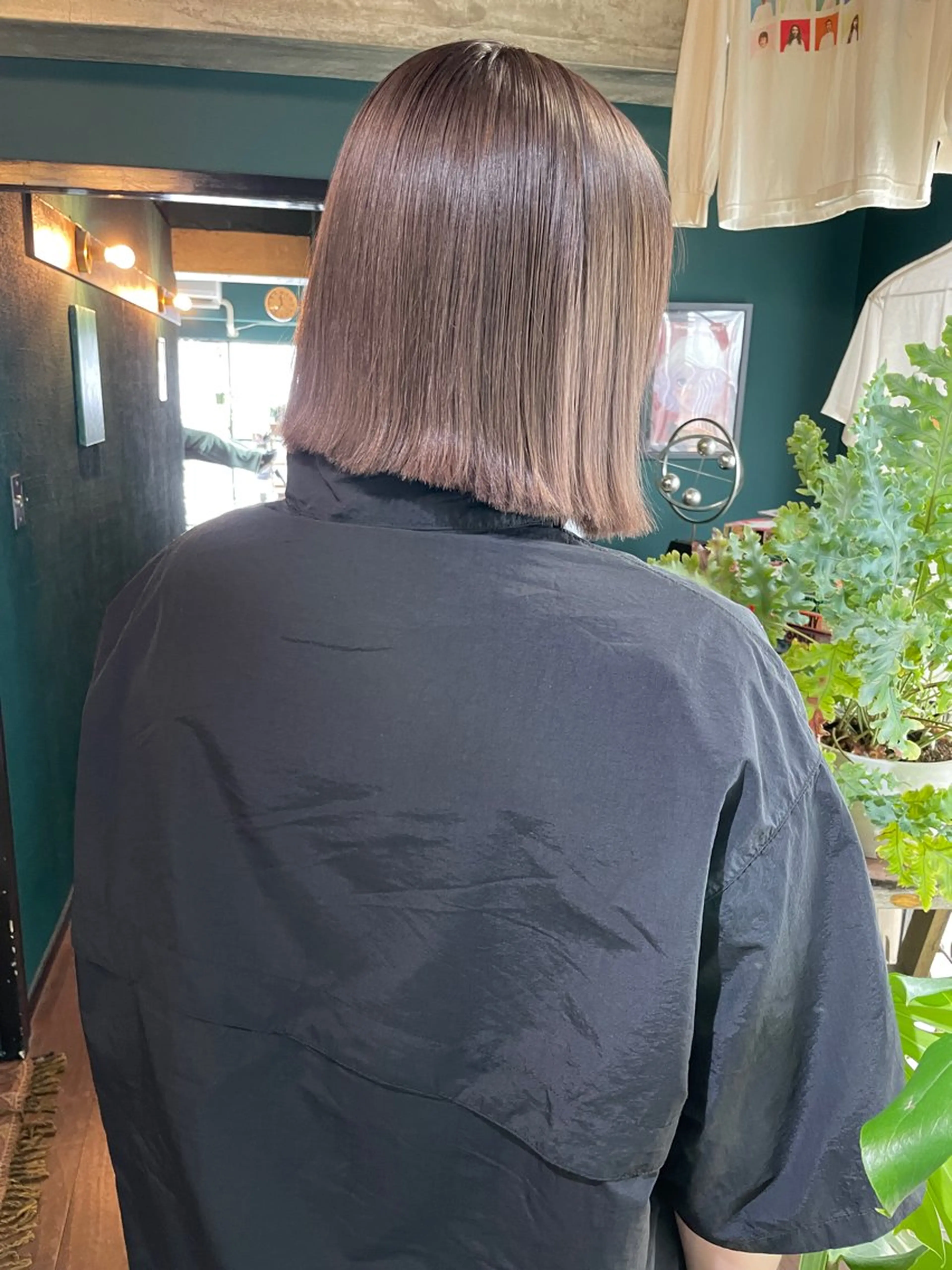 ミディアム パープルカラー カット ヘアカラー トリートメント vivre libre所属・vivre libreのヘアスタイル