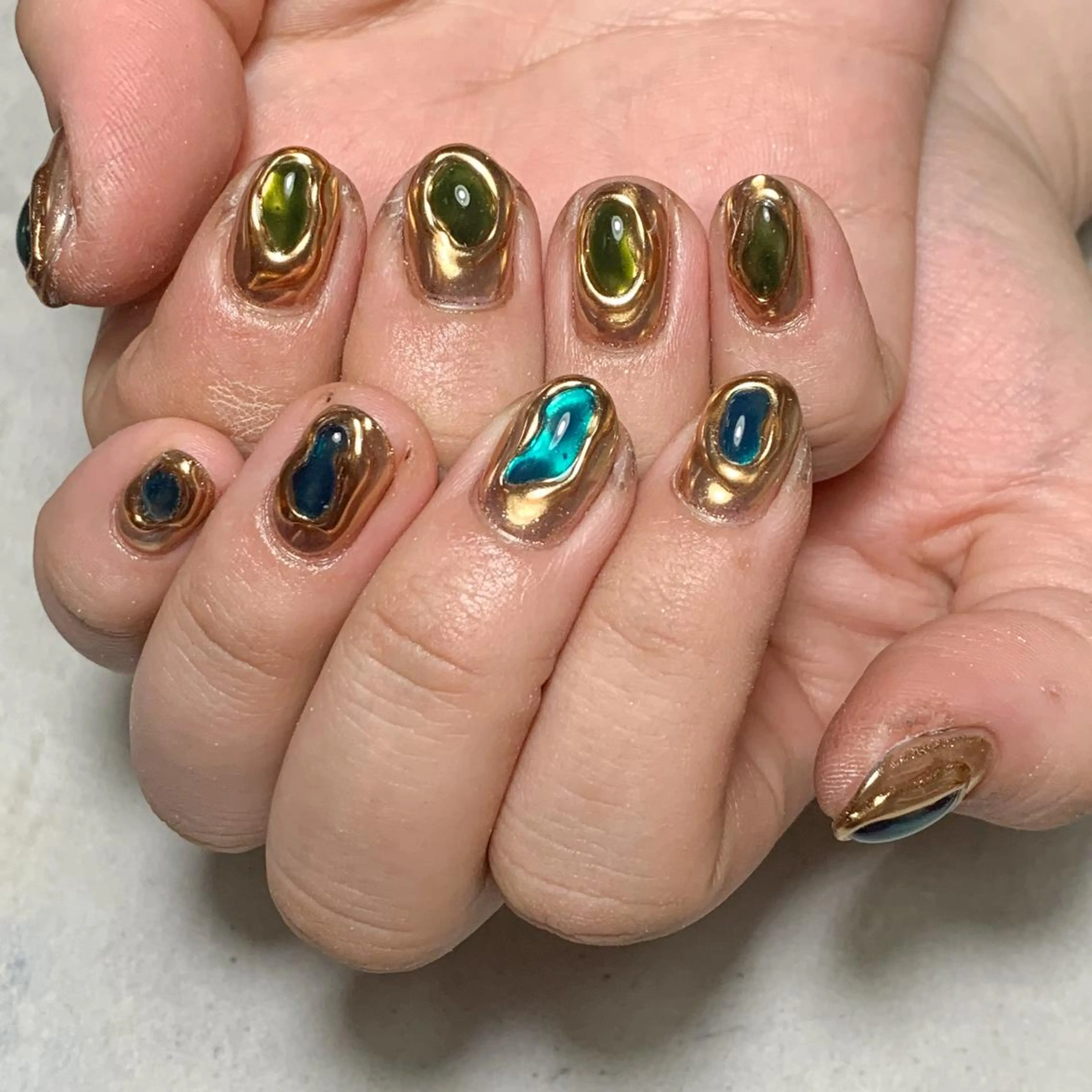 ネイル atelier　FIORITURA所属・FIORITURA aiのネイルデザイン