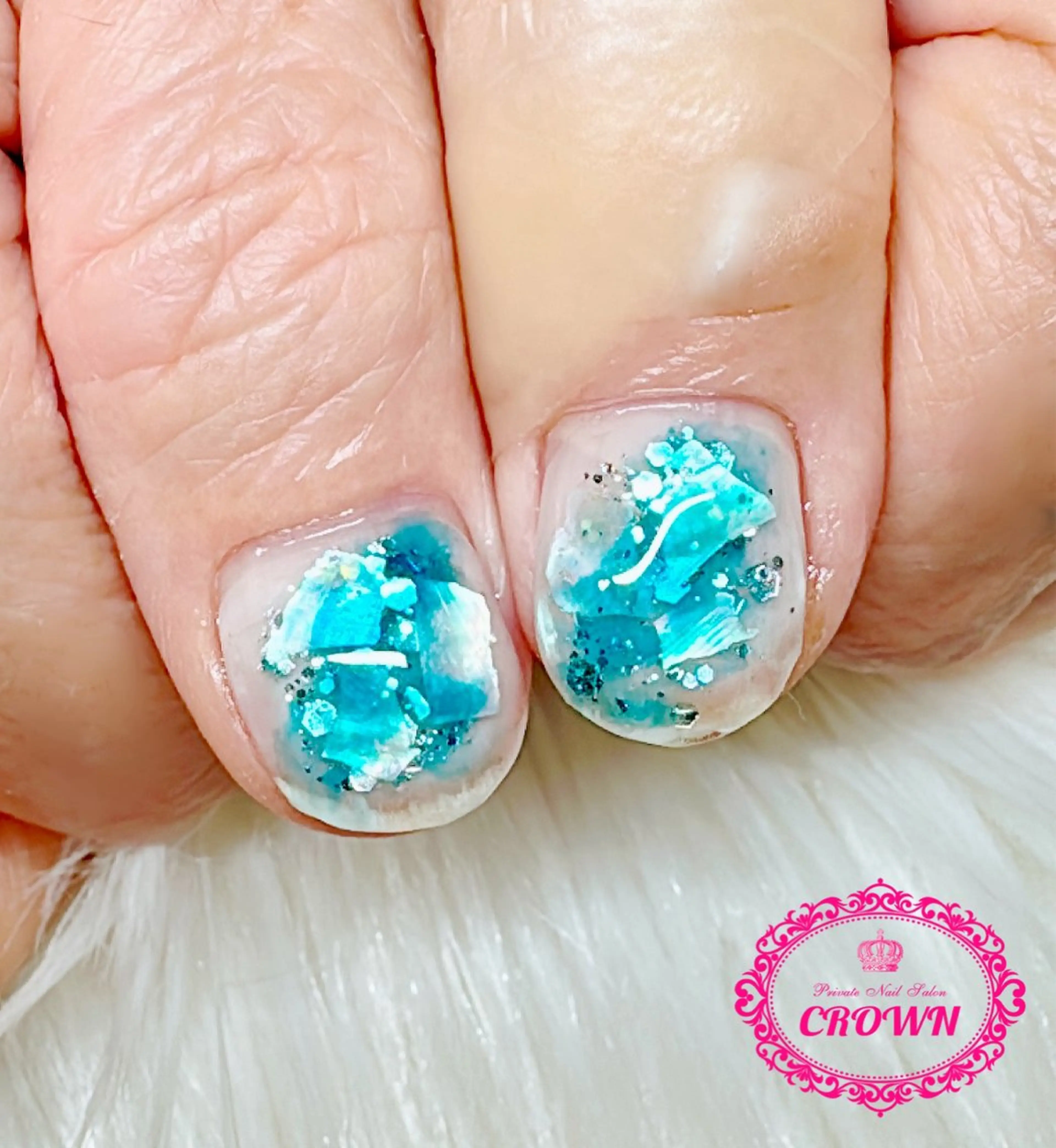 ネイル CROWN プライベートサロンのネイルデザイン