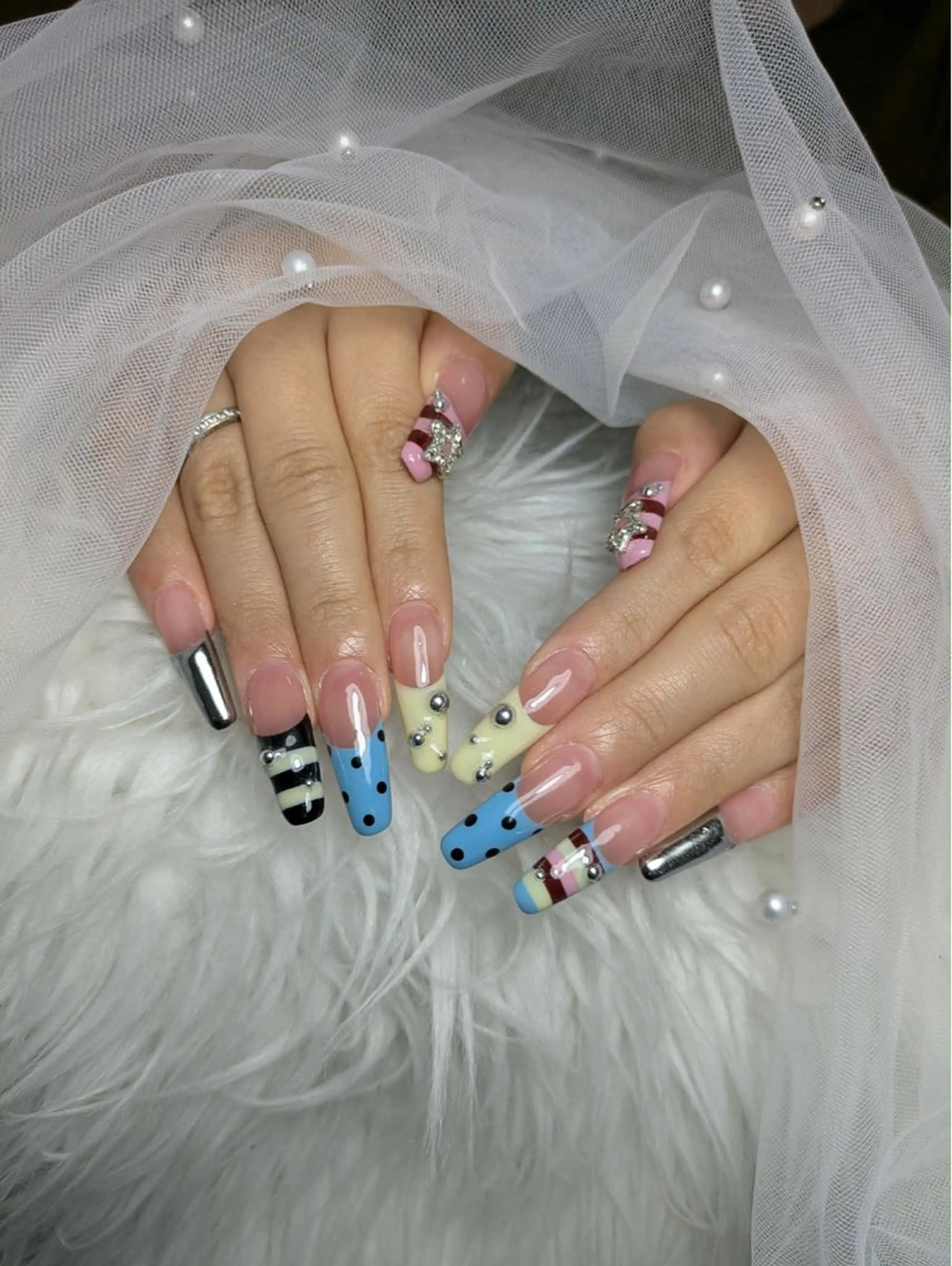 ネイル Queen Nail 柏店　クイーンネイルのネイルデザイン