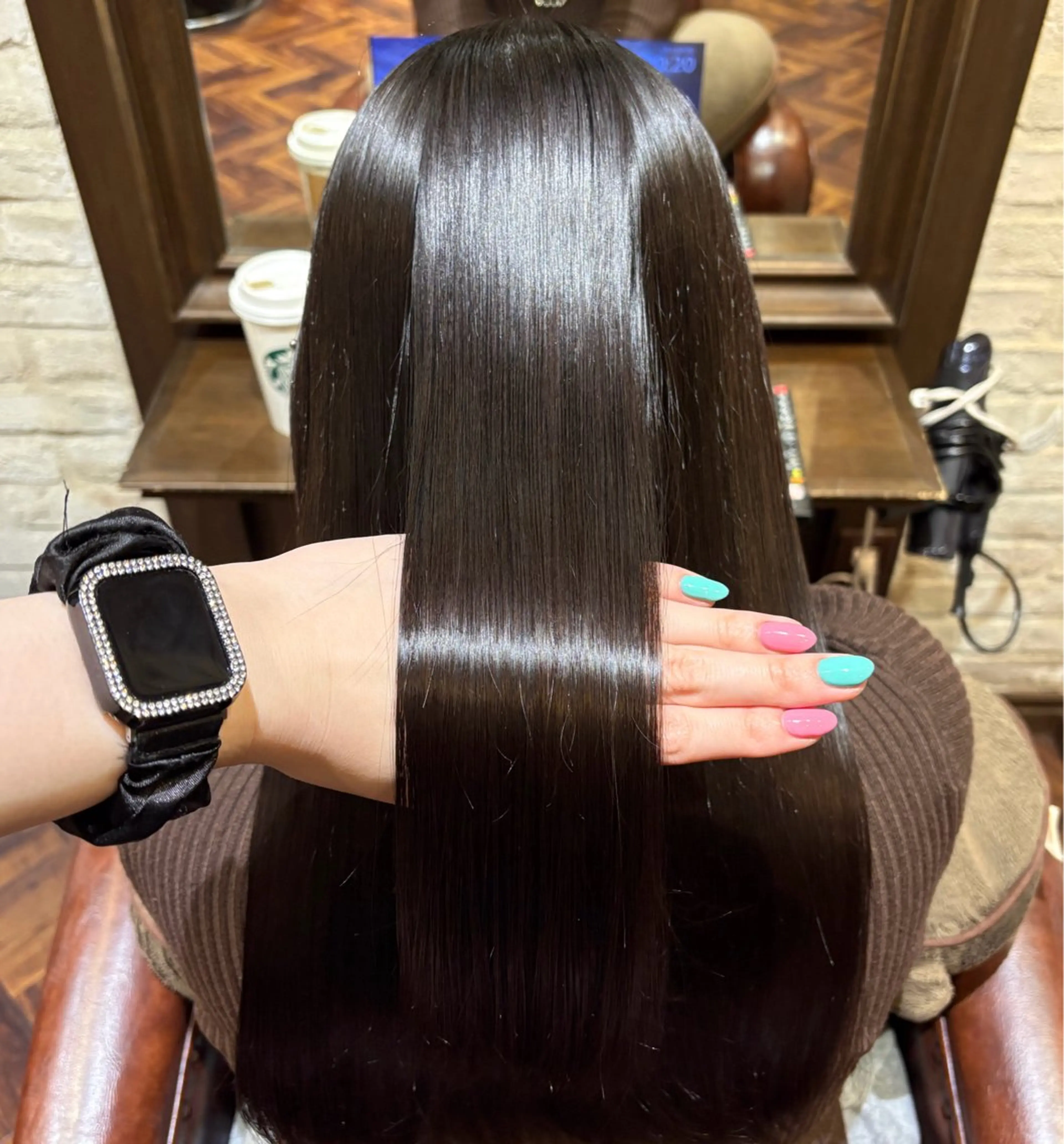 ロング 縮毛矯正 🐺イノウエ サキ🐺のヘアスタイル