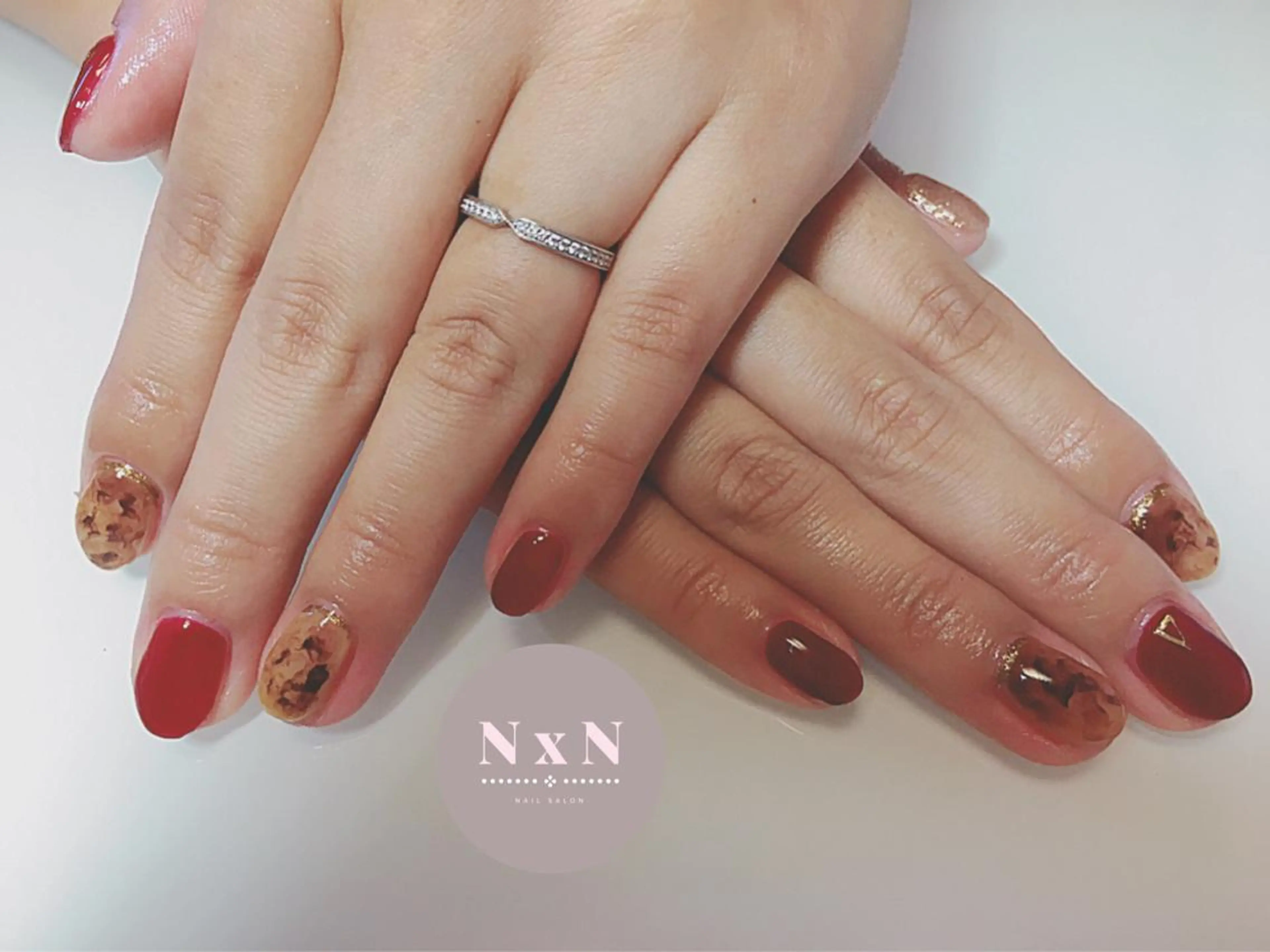 ネイル べっ甲ネイル ハンドネイル nail salon N×Nのネイルデザイン