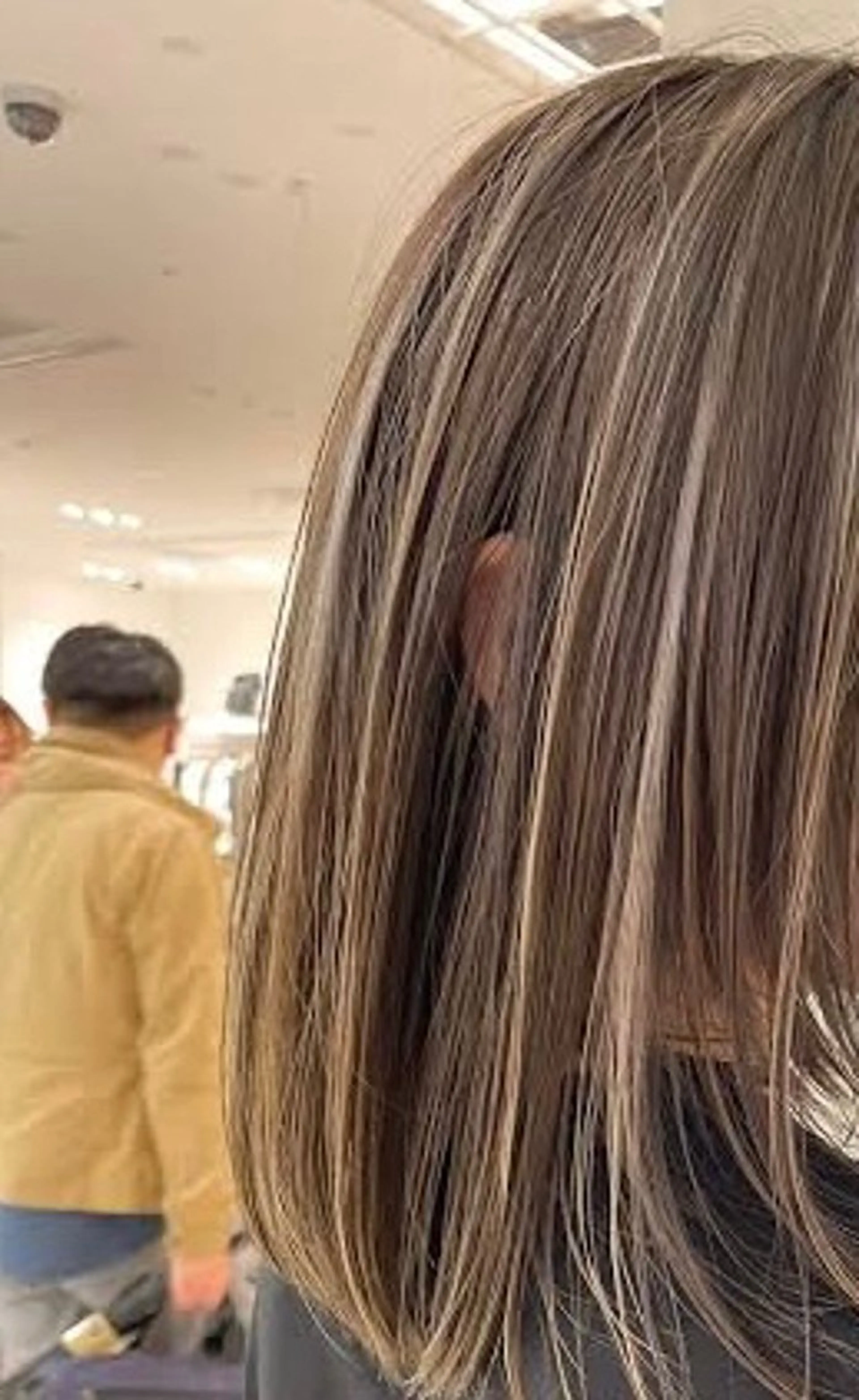 カット＋ハイライトオンカラー🪮前処理ナノスチーム&2stepトリートメント付き✨の写真