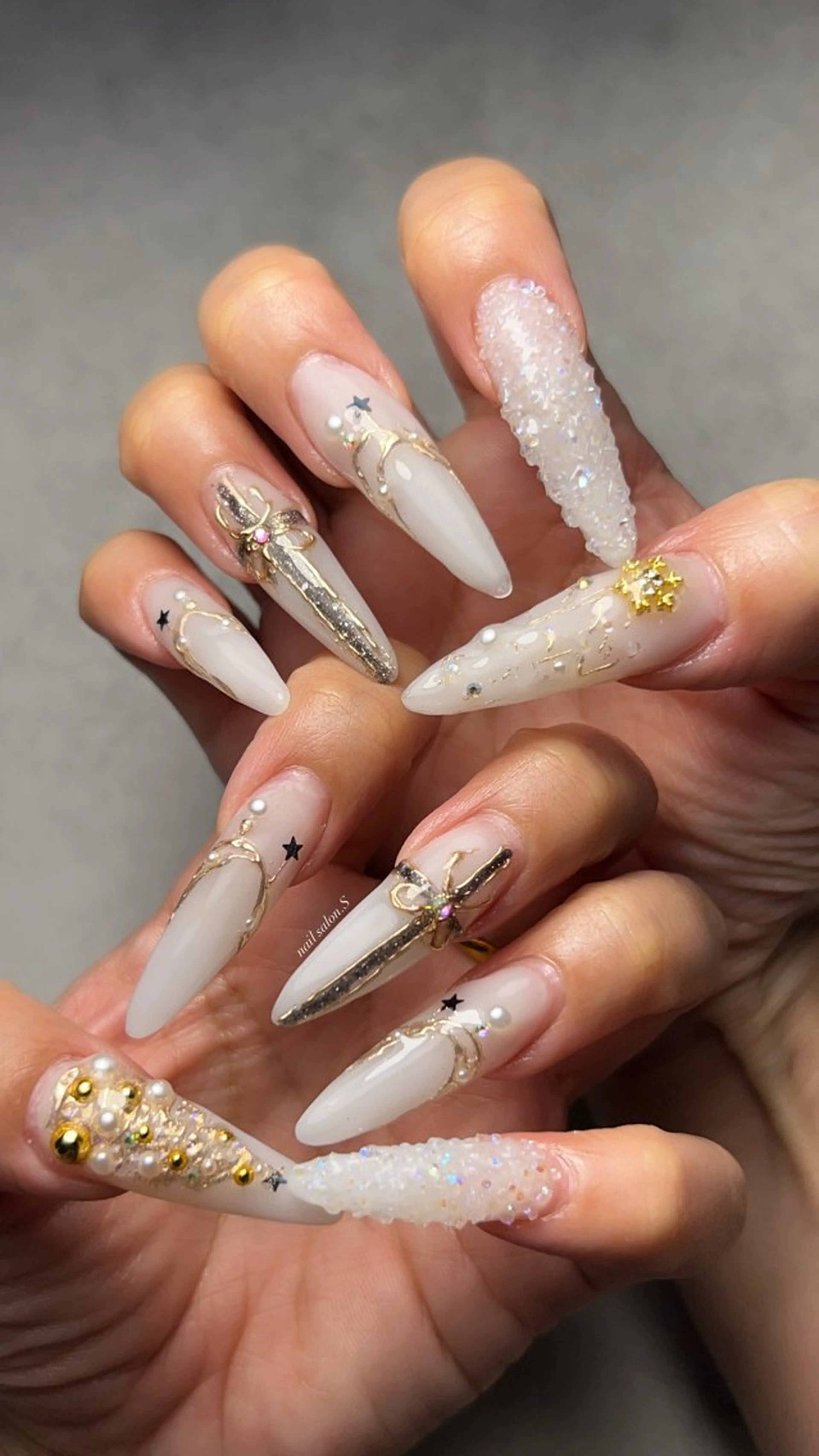 ネイル ハンドネイル 関山 志乃のネイルデザイン