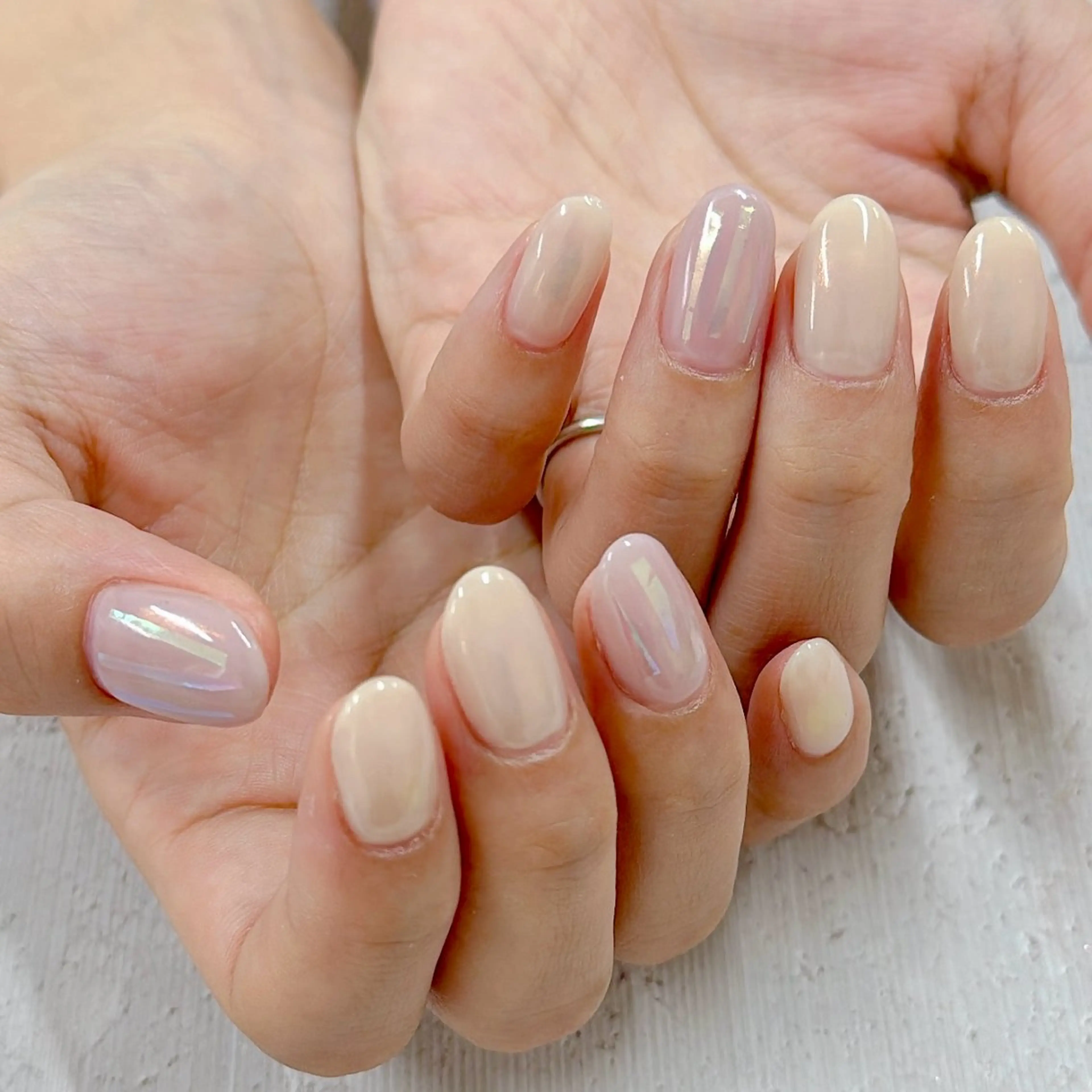 ネイル オーロラネイル ワンカラーネイル ハンドネイル Monica nails/福島のネイルデザイン