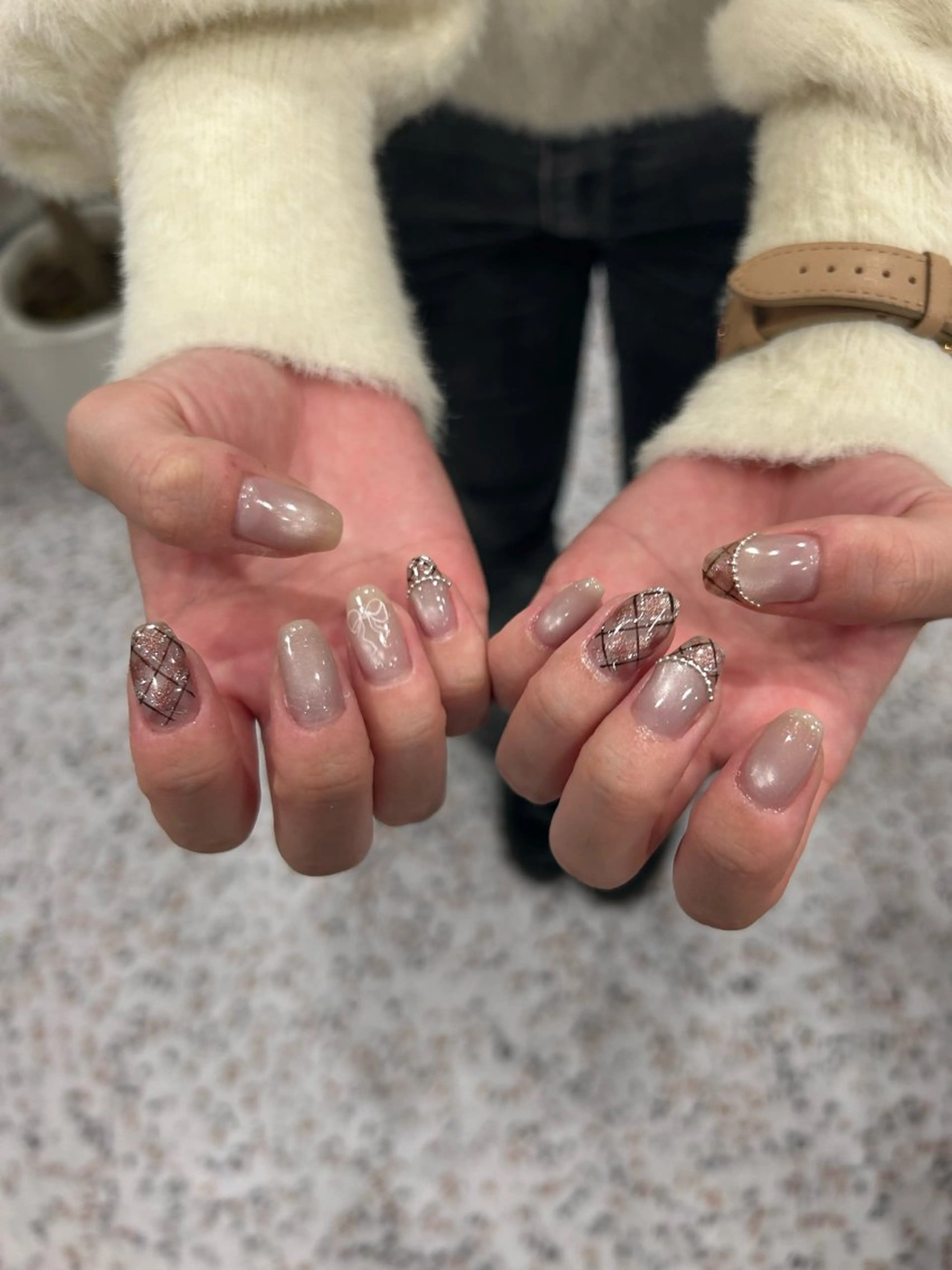 ネイル ハンドネイル 小松 千冬snazzyのネイルデザイン