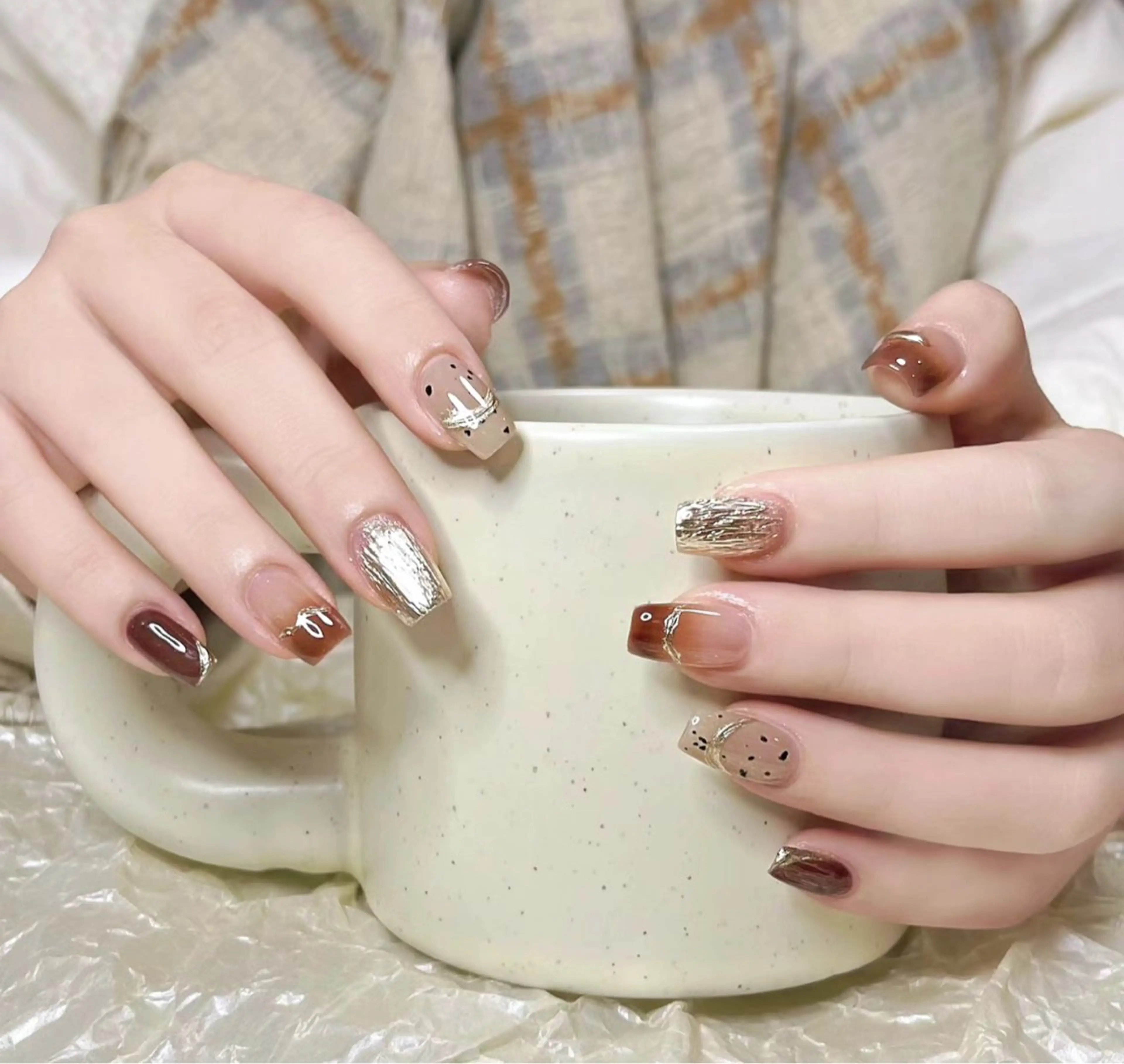 ネイル ハンドネイル YUYI.nail salonのネイルデザイン